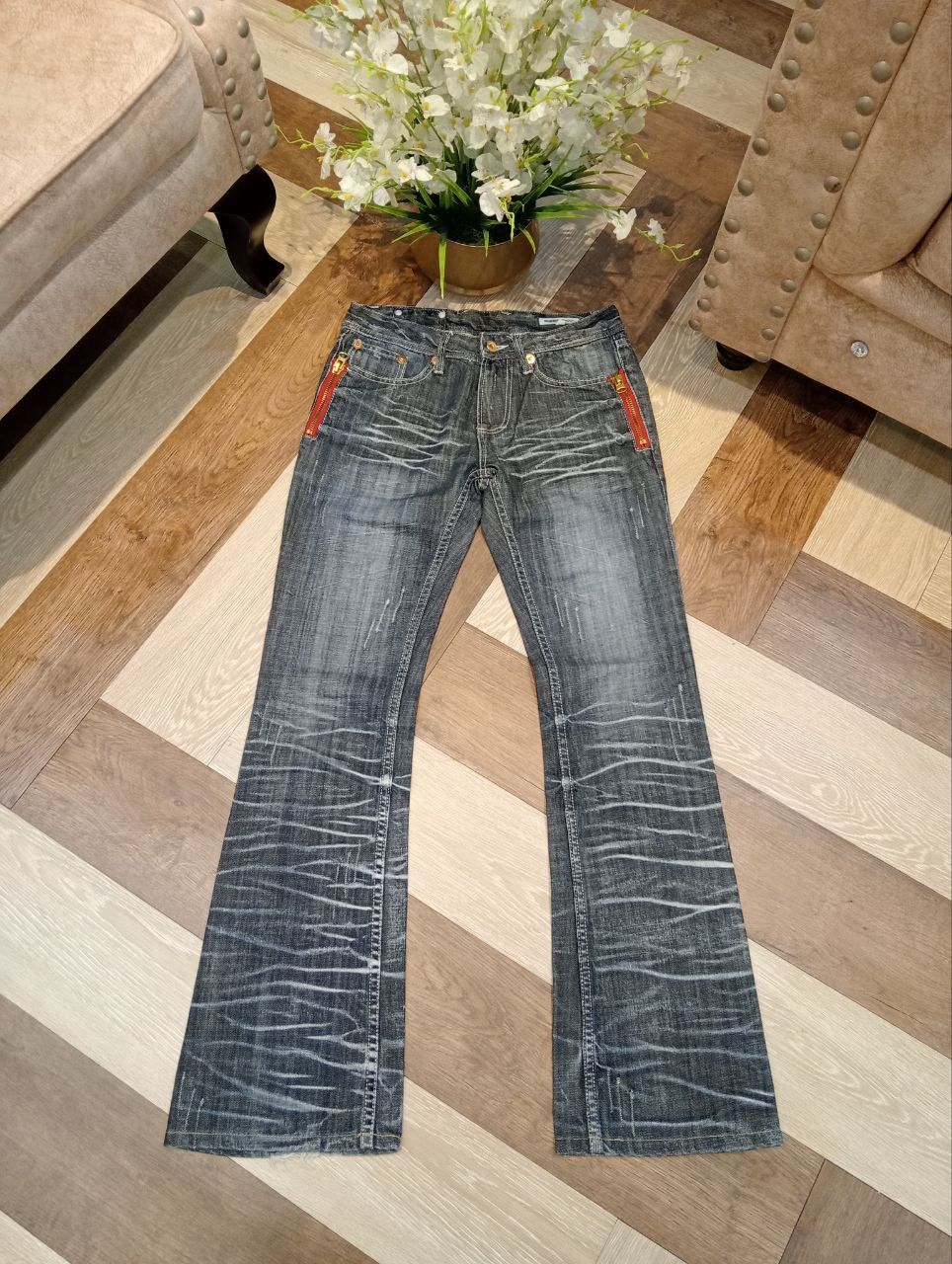semanticdesign SEMANTIC DESIGN JAPAN RARE DISTRESSED LOOK FLARED JEANS Size US 30 / EU 46 - 1 Thumbnail