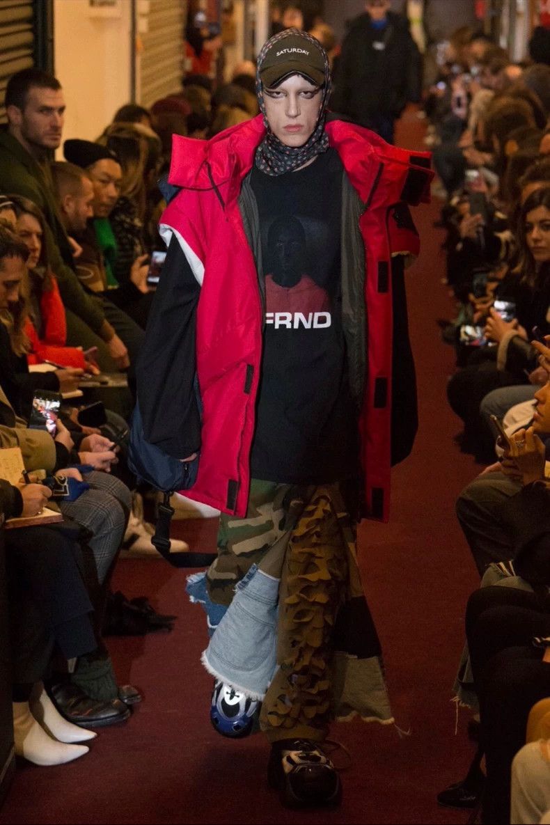 Vetements Vetements 18AW BFRND Printed Two-Sided Wear Long Sleeve Size US M / EU 48-50 / 2 - 8 Thumbnail