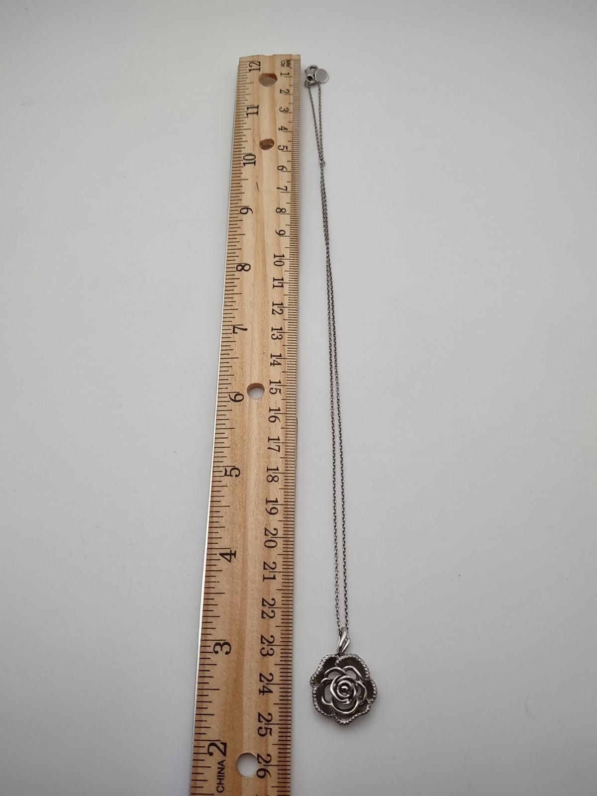 Other Vera Wang LOVE Sterling Diamond Rose Pendant Necklace Size ONE SIZE - 4 Thumbnail