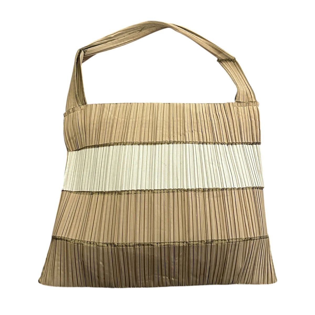 Pleats Please Issey Miyake Pleates Please Issey Miyake Beige One Shoulder Bag Size ONE SIZE - 1 Thumbnail