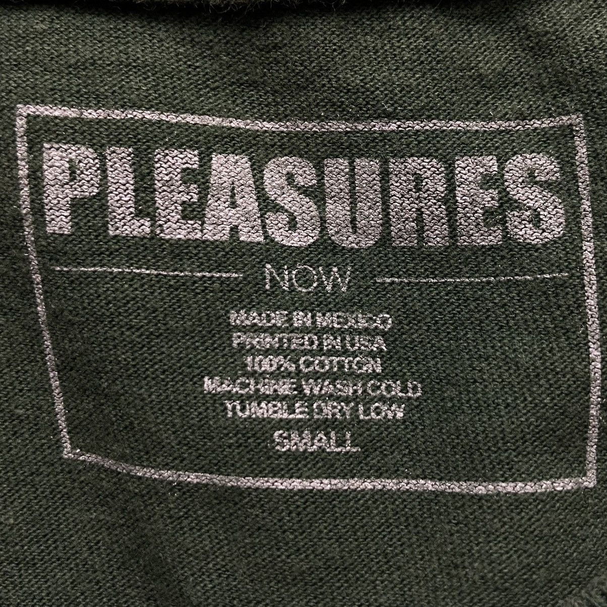 Pleasures PLEASURES STONER ROCK GENRE WORDING TSHIRT Size US S / EU 44-46 / 1 - 14 Thumbnail