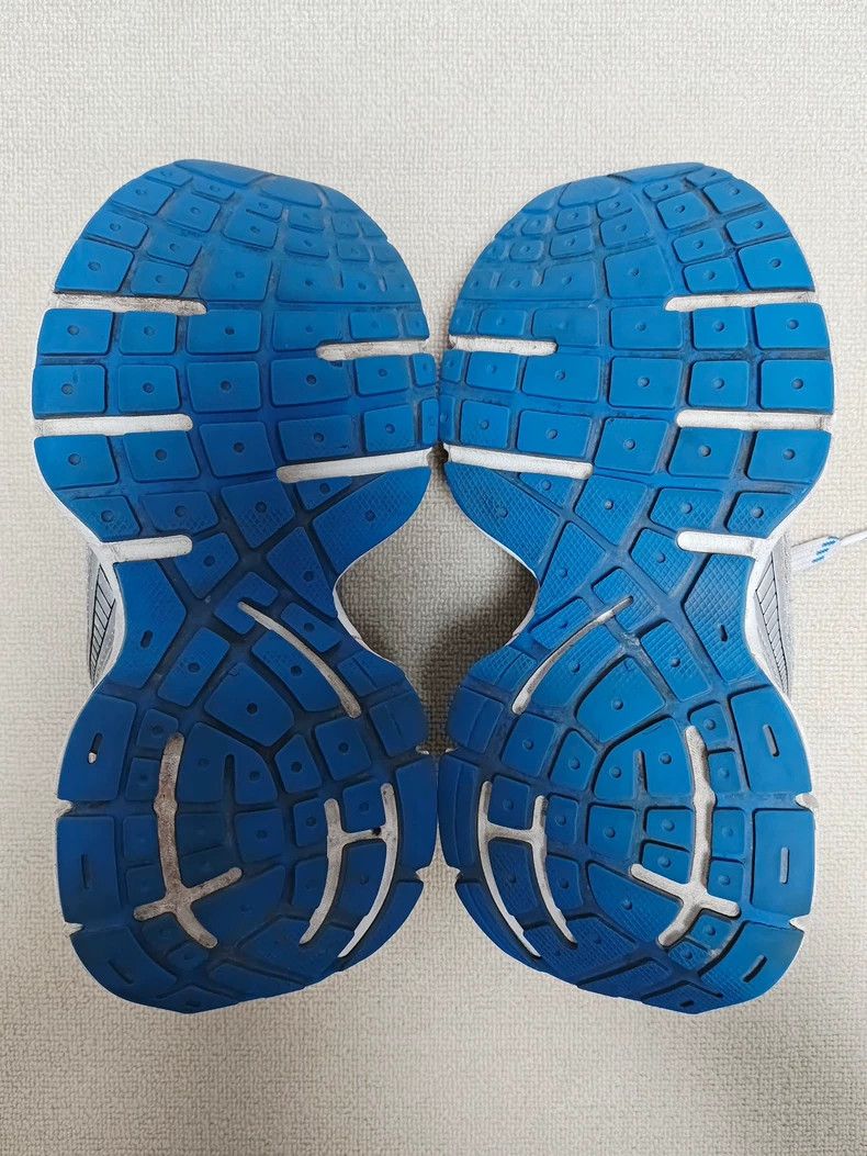 Balenciaga Balenciaga Blue and White Low Top Shoes 2502-Nextarrow Size US 8 / EU 41 - 6 Thumbnail
