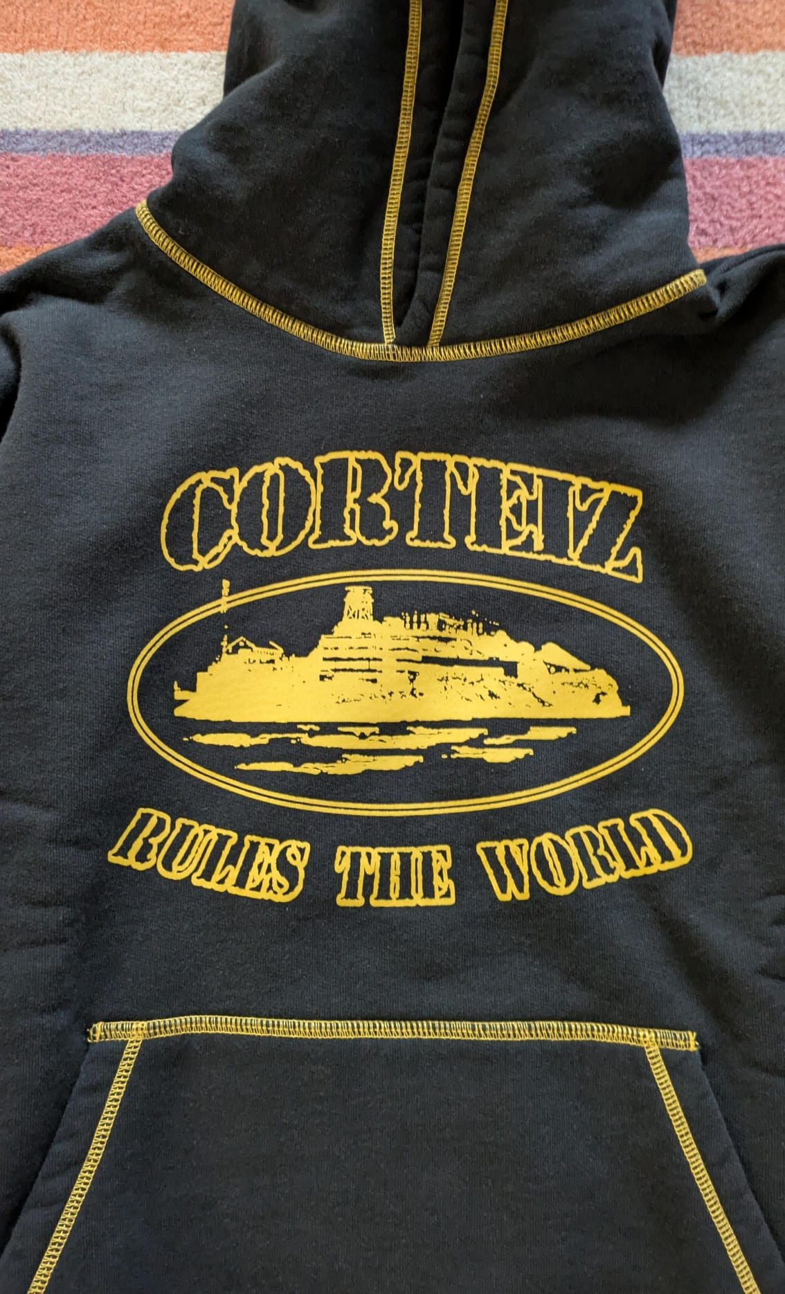 Corteiz Corteiz Alcatraz Contrast Hoodie Black/Yellow Size US M / EU 48-50 / 2 - 3 Thumbnail