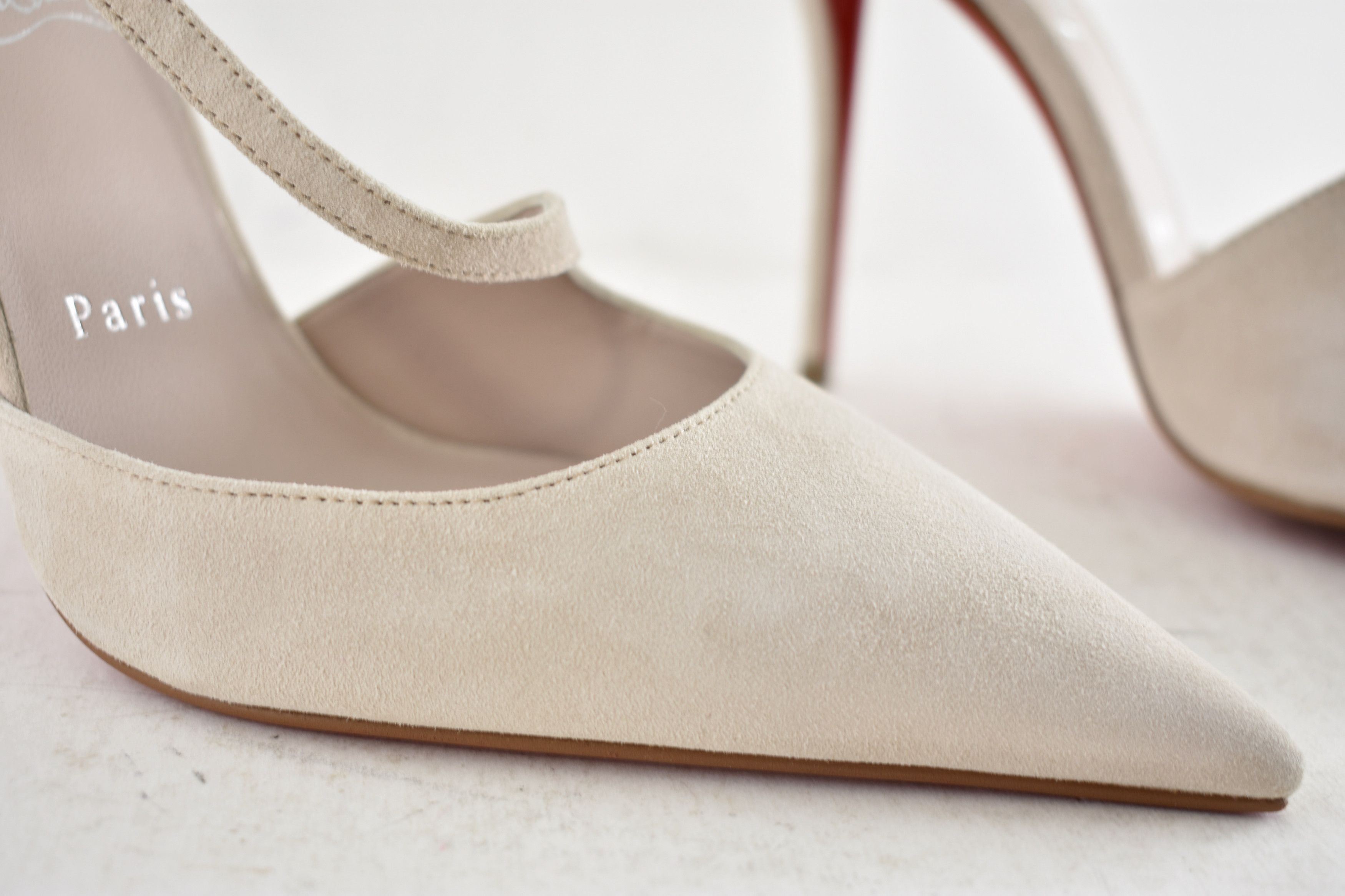 Christian Louboutin Miss Ziggyta 100 Pearl Beige Suede Strap Heel Pump 39.5 Size US 9.5 / IT 39.5 - 10 Thumbnail