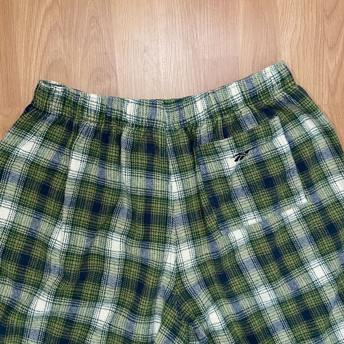 Reebok × Vintage Vintage Reebok Men’s Above The Rim Logo Plaid Shorts Large Size US 36 / EU 52 - 4 Thumbnail
