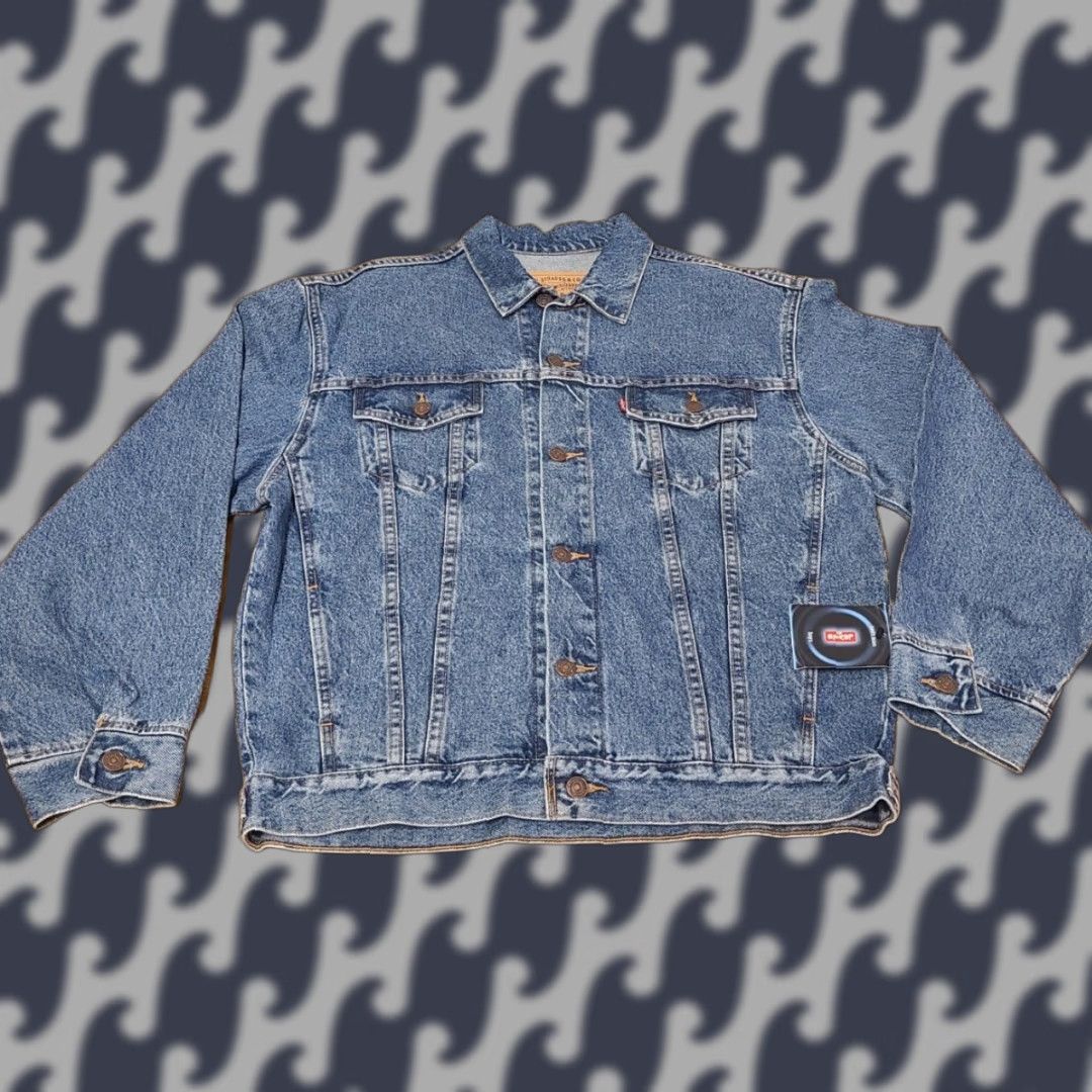 VINTAGE Levi Strauss Trucker Denim Jean Full Button Jacket XL Womens Blue Regular 2000s