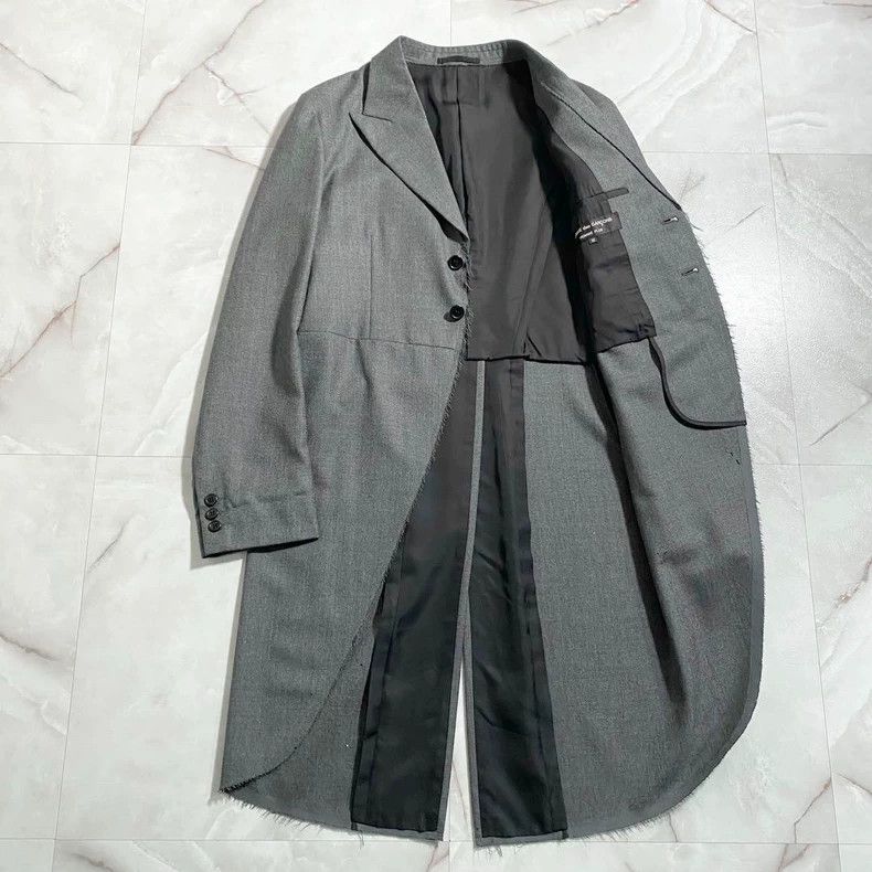 Comme des Garcons Comme Des Garcons MLong grey thin jacket 2502-Nextarrow Size US M / EU 48-50 / 2 - 4 Thumbnail