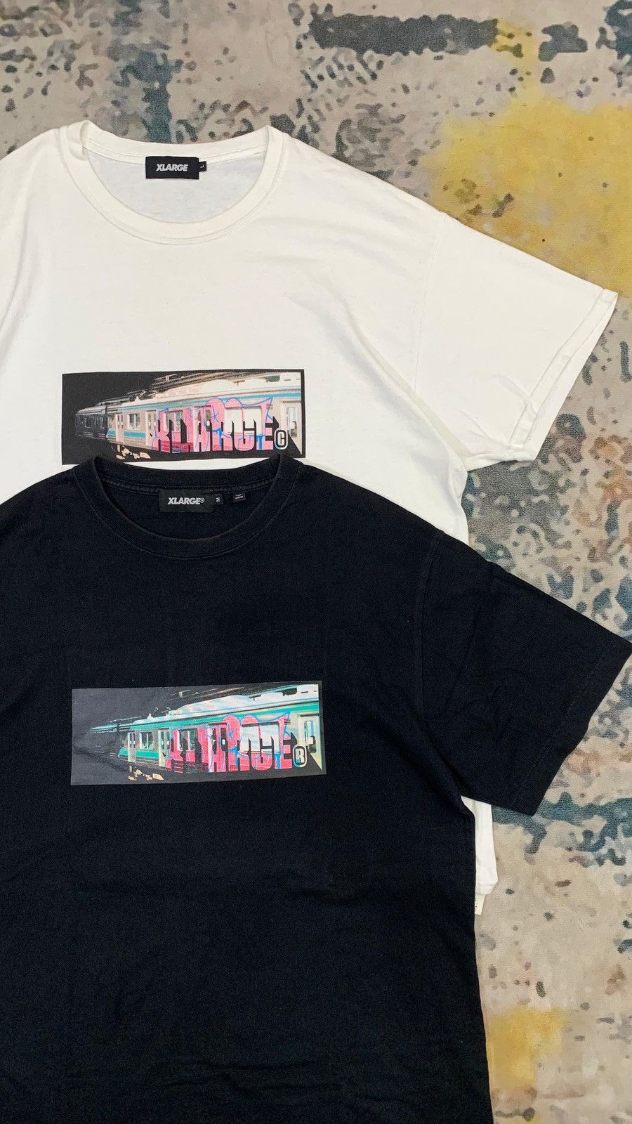 Xlarge Bundling Xlarge Throw Up Graffiti in Train Tshirt Size US L / EU 52-54 / 3 - 1 Thumbnail
