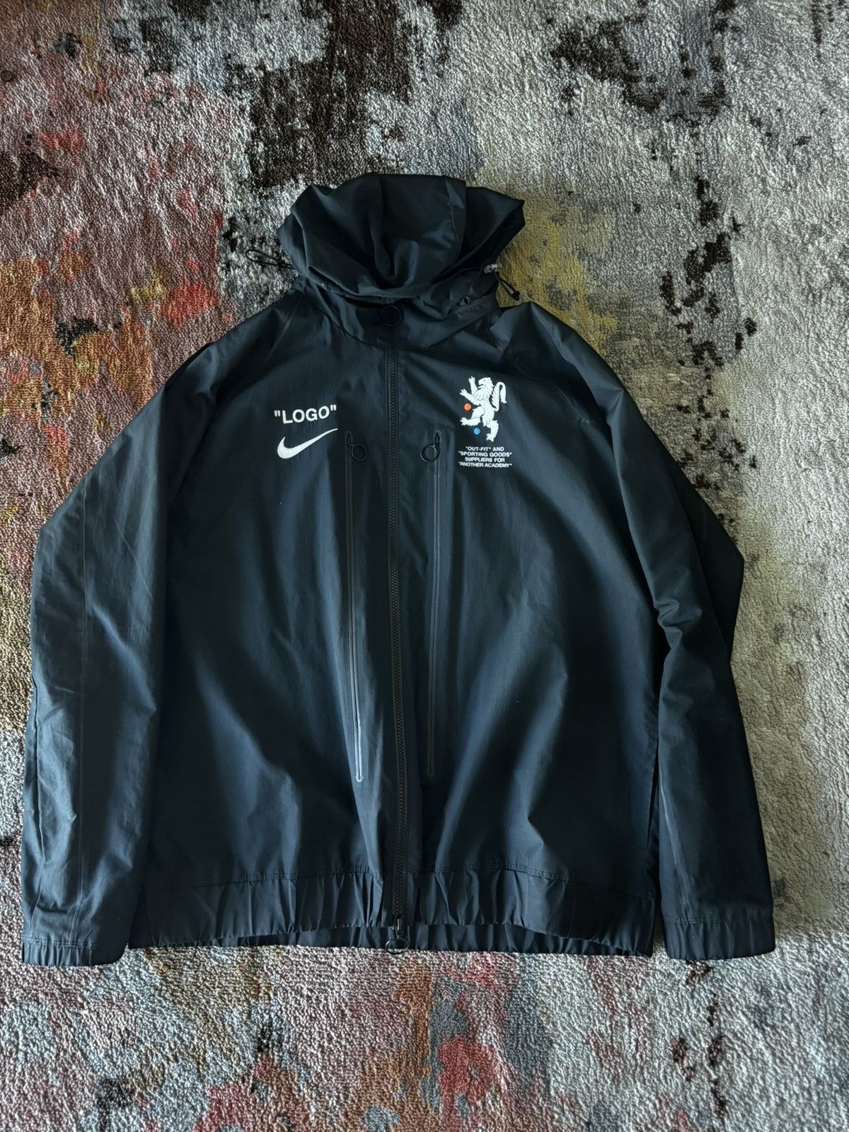 Nike logo jacket off white best sale