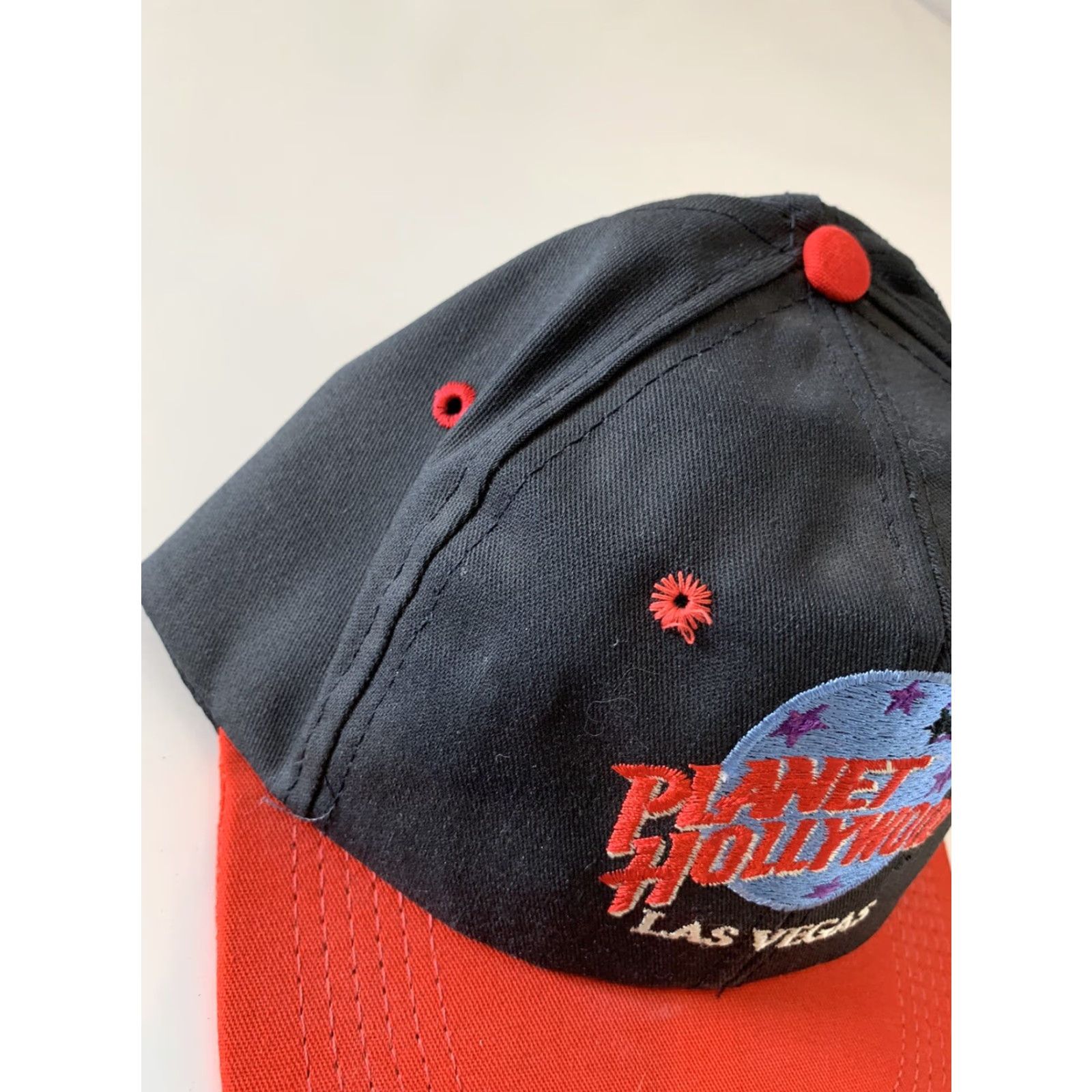 Planet Hollywood VTG Planet Hollywood Hat Snap Back Adjustable Black Red Men XS? Size ONE SIZE - 2 Thumbnail