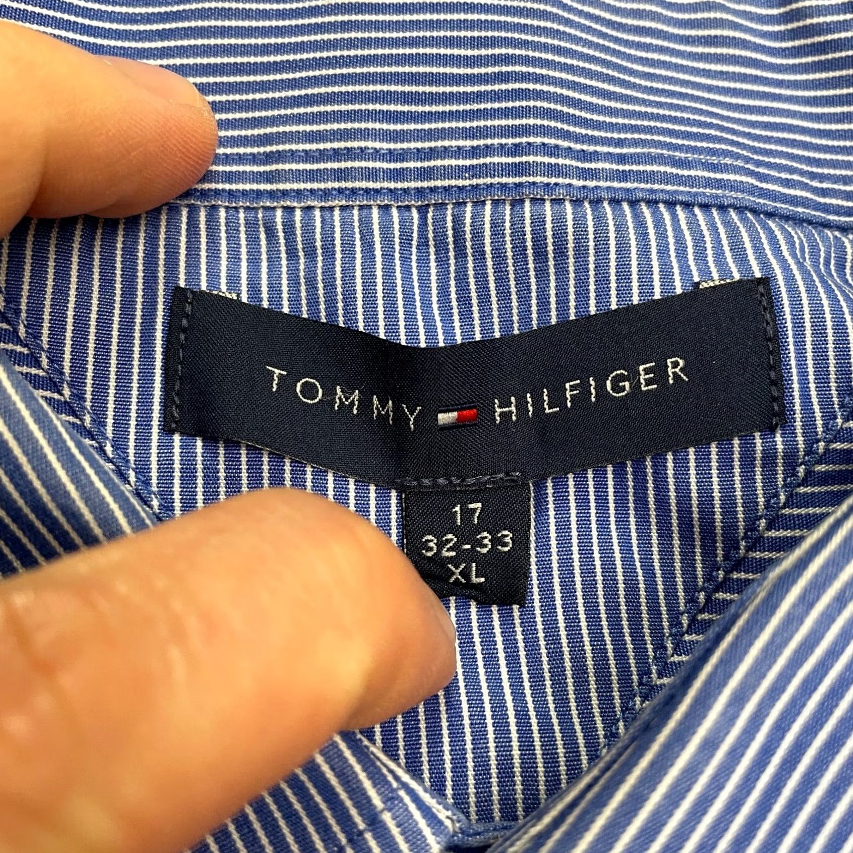 Tommy Hilfiger Tommy Hilfiger Dress Shirt Mens XXL Blue Pinstripe Cotton Button-Down 17 32-33/Long Sleeve, Regular Fit, Classic Workwear Size 46R - 7 Thumbnail
