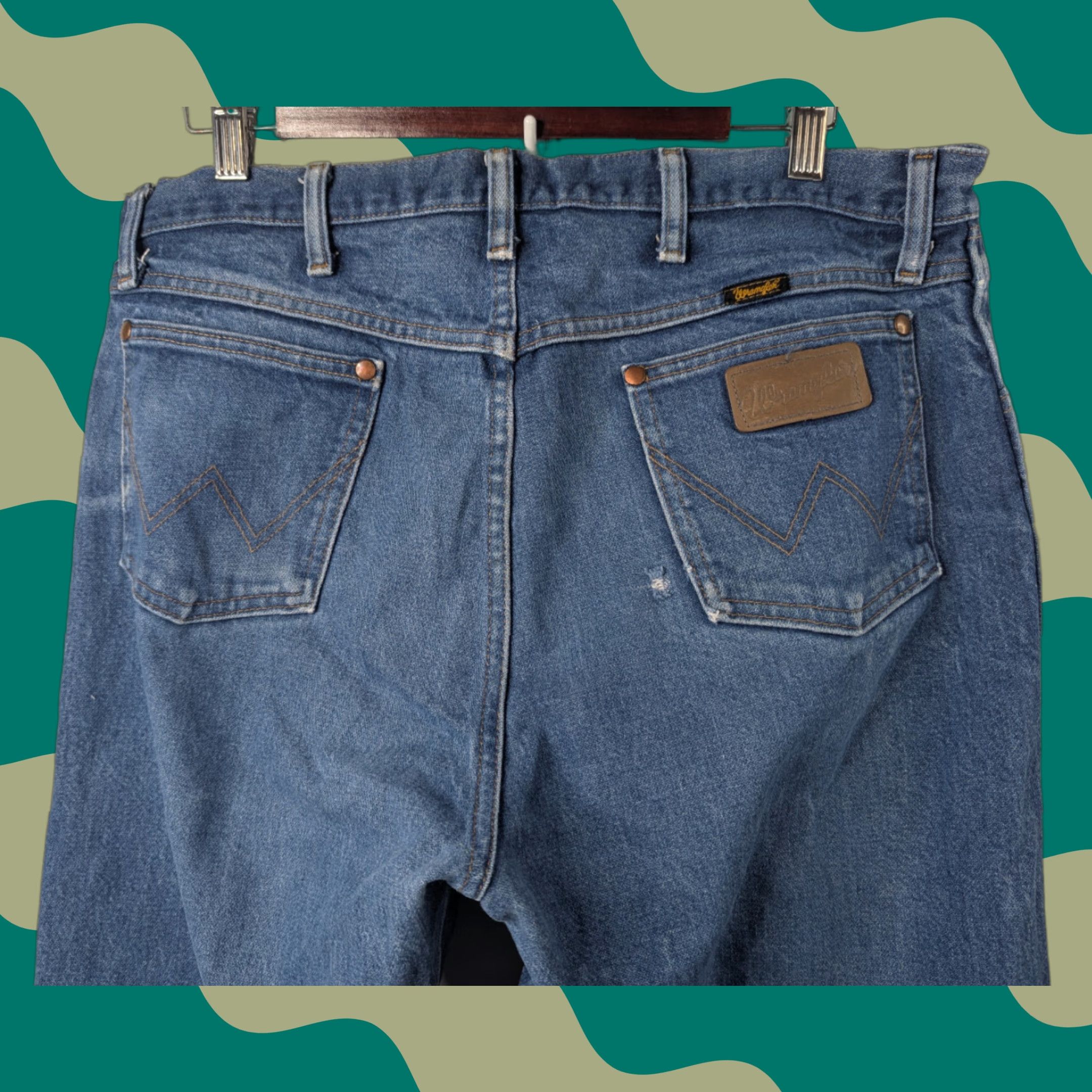 Wrangler VINTAGE Wrangler Jeans Men's 36x34 Cowboy Cut Bootcut Distressed 13MWZ Western Workwear Jeans Size US 36 / EU 52 - 1 Thumbnail