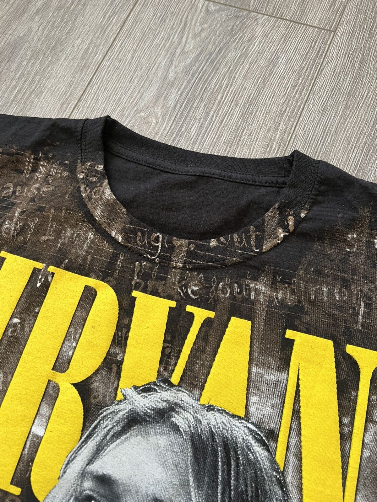 Band Tees 💥💥 Kurt Cobain Nirvana Band Tee Over Print Size US L / EU 52-54 / 3 - 4 Thumbnail