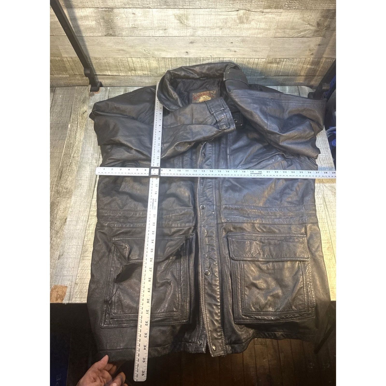 Vintage VINTAGE World Alliance Originals 2XT Black Leather Jacket Heavy Quilted Lined Pocket Mens 2XT Trench Coat Size US XXL / EU 58 / 5 - 2 Thumbnail