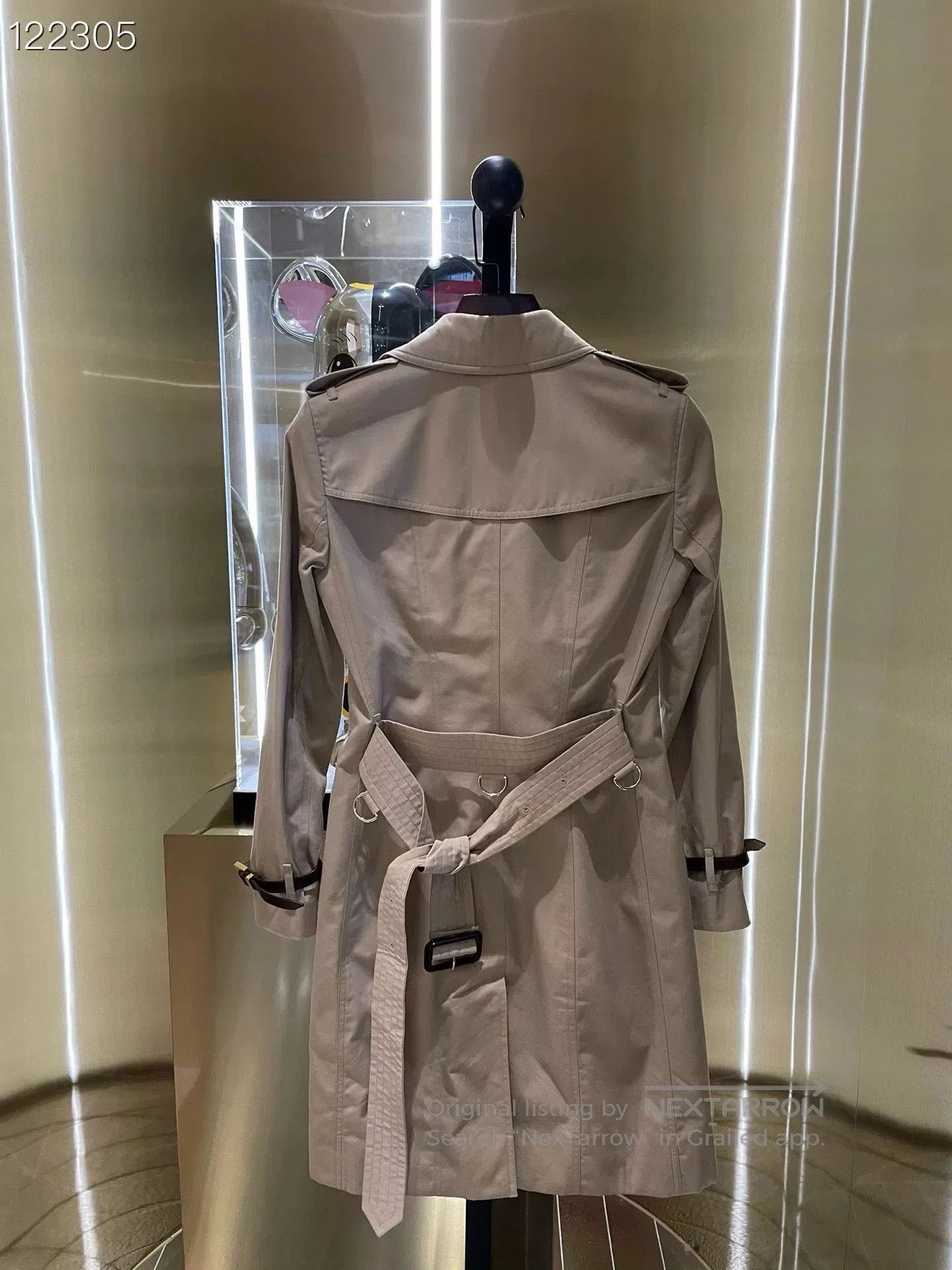 Burberry Burberry Classic Khaki Trench Coat UK4. Size XXS / US 00 / IT 34 - 2 Thumbnail