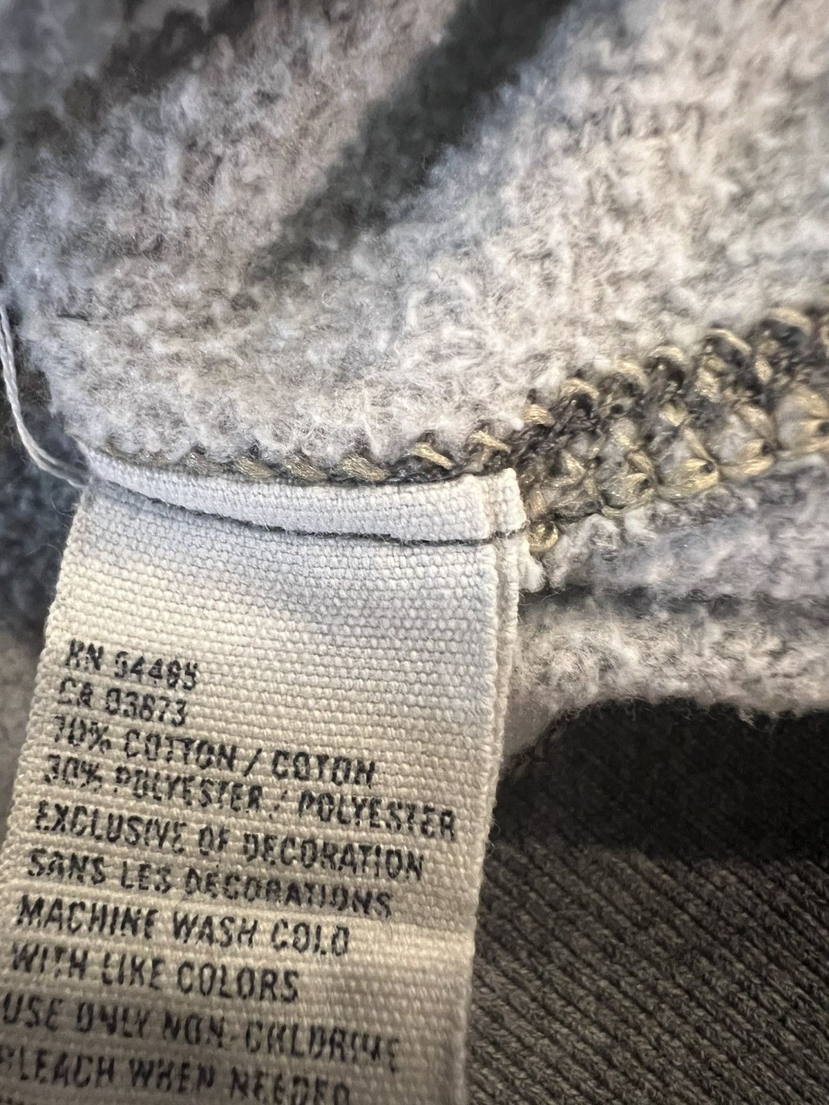 American Eagle Outfitters Vintage American Eagle Outfitters Grey Sweatshirt Medium Size US M / EU 48-50 / 2 - 4 Thumbnail
