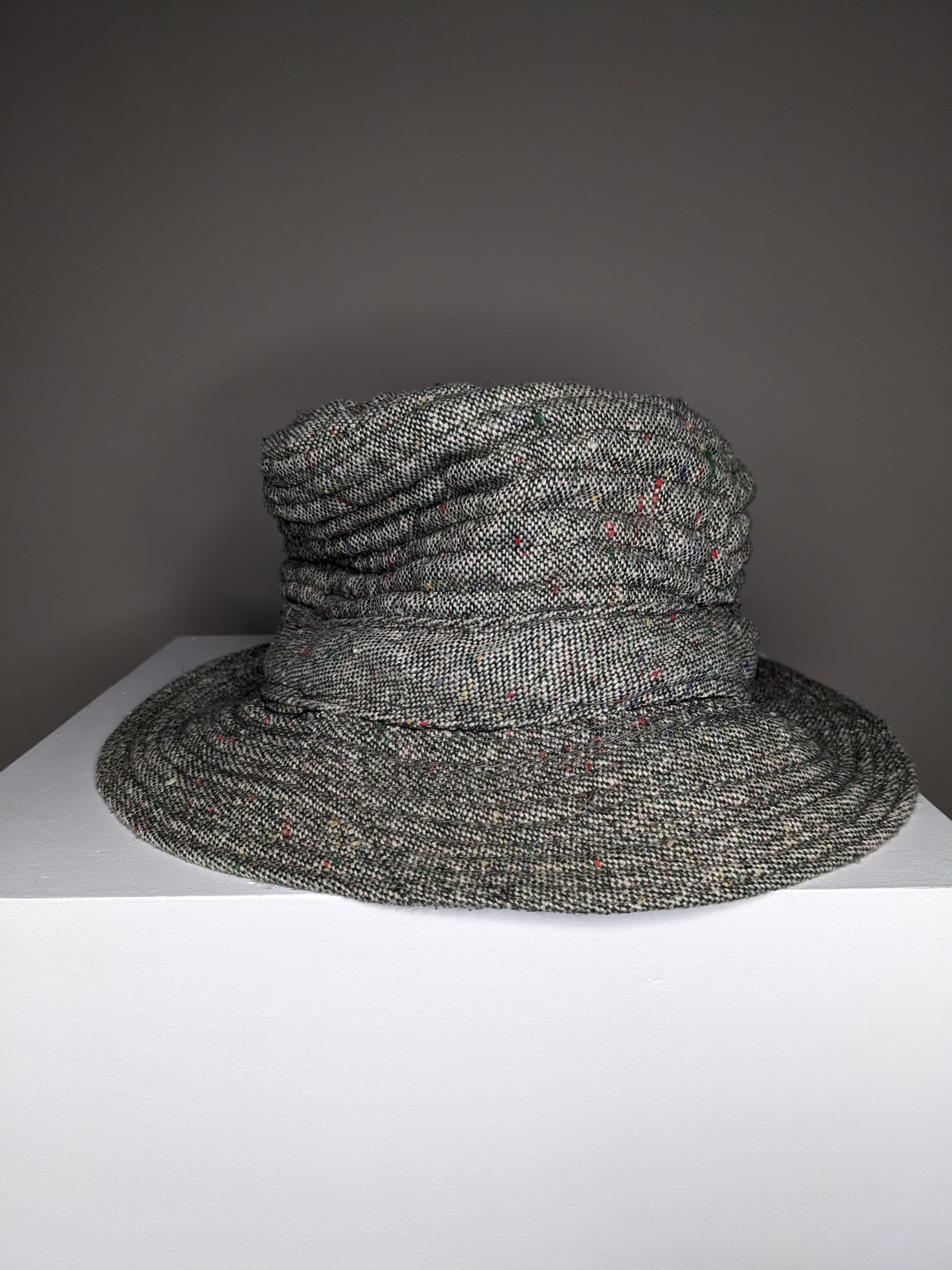 Vintage VINTAGE Millars Connemara Tweed Bucket Hat Ireland Pure Wool Size ONE SIZE - 2 Thumbnail