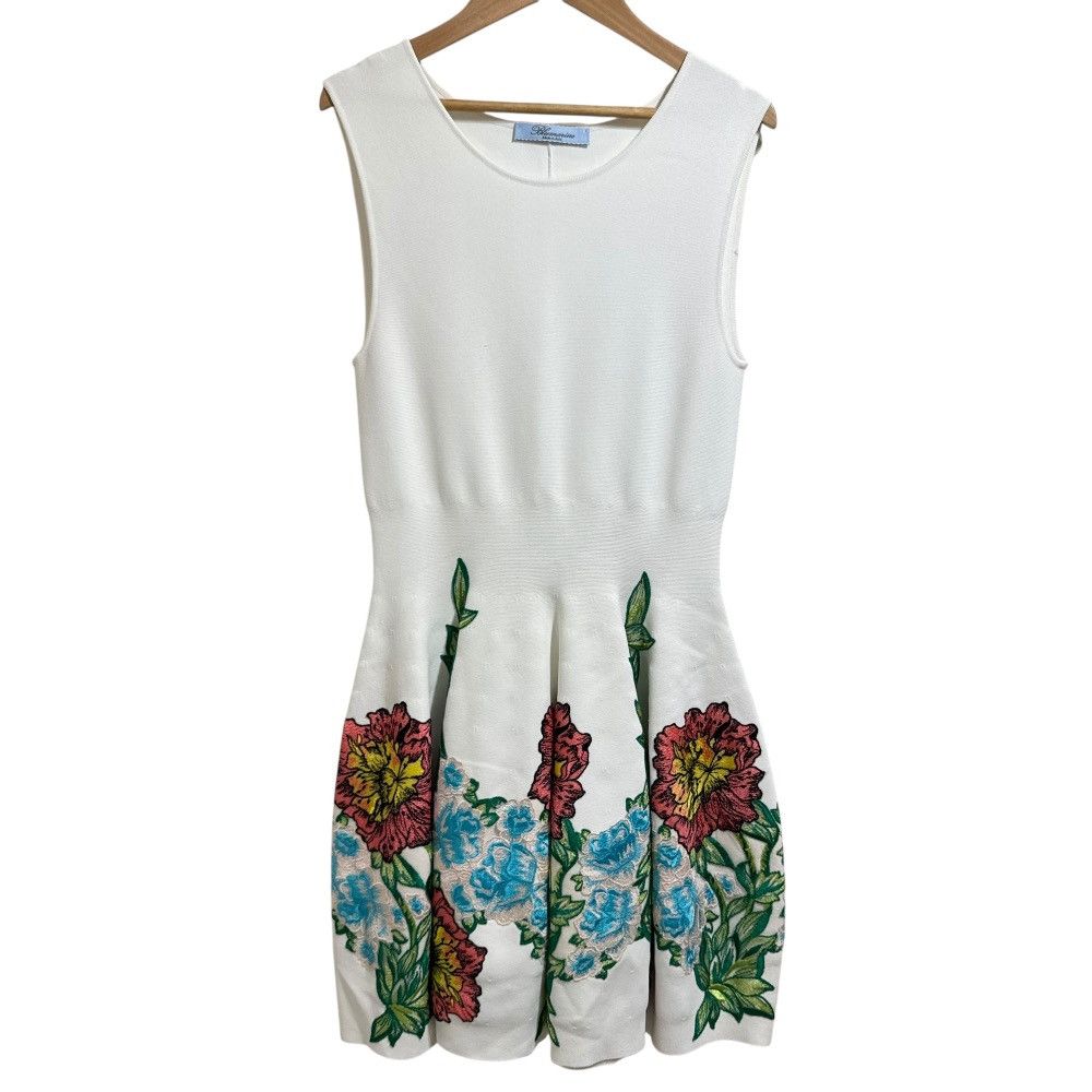 Other Other Blumarine Flower Embroidery Knit Dress Others Dresses DUTY FREE for USA Size ONE SIZE - 1 Thumbnail