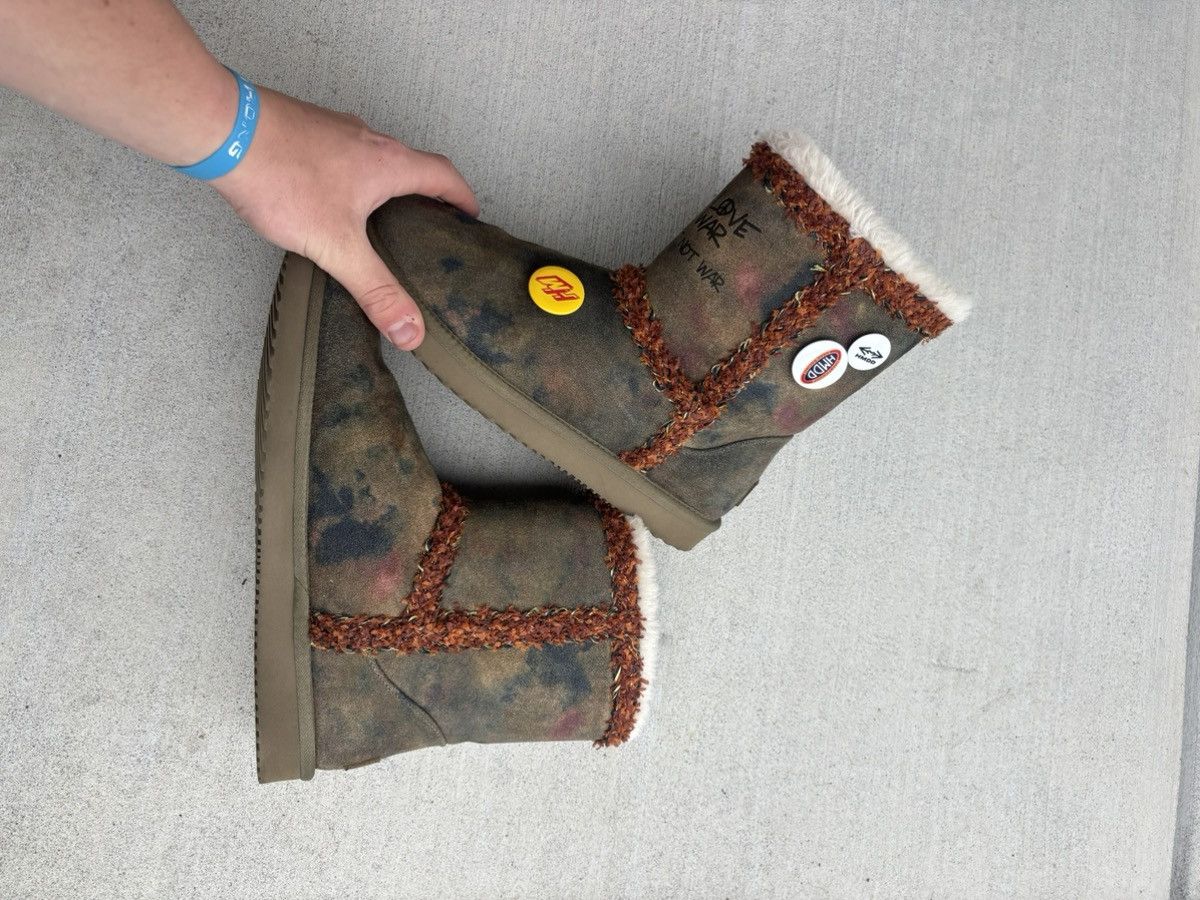 HMDD “Chanel” hmdd ugg boots with box barley worn Size US 9 / EU 42 - 5 Thumbnail