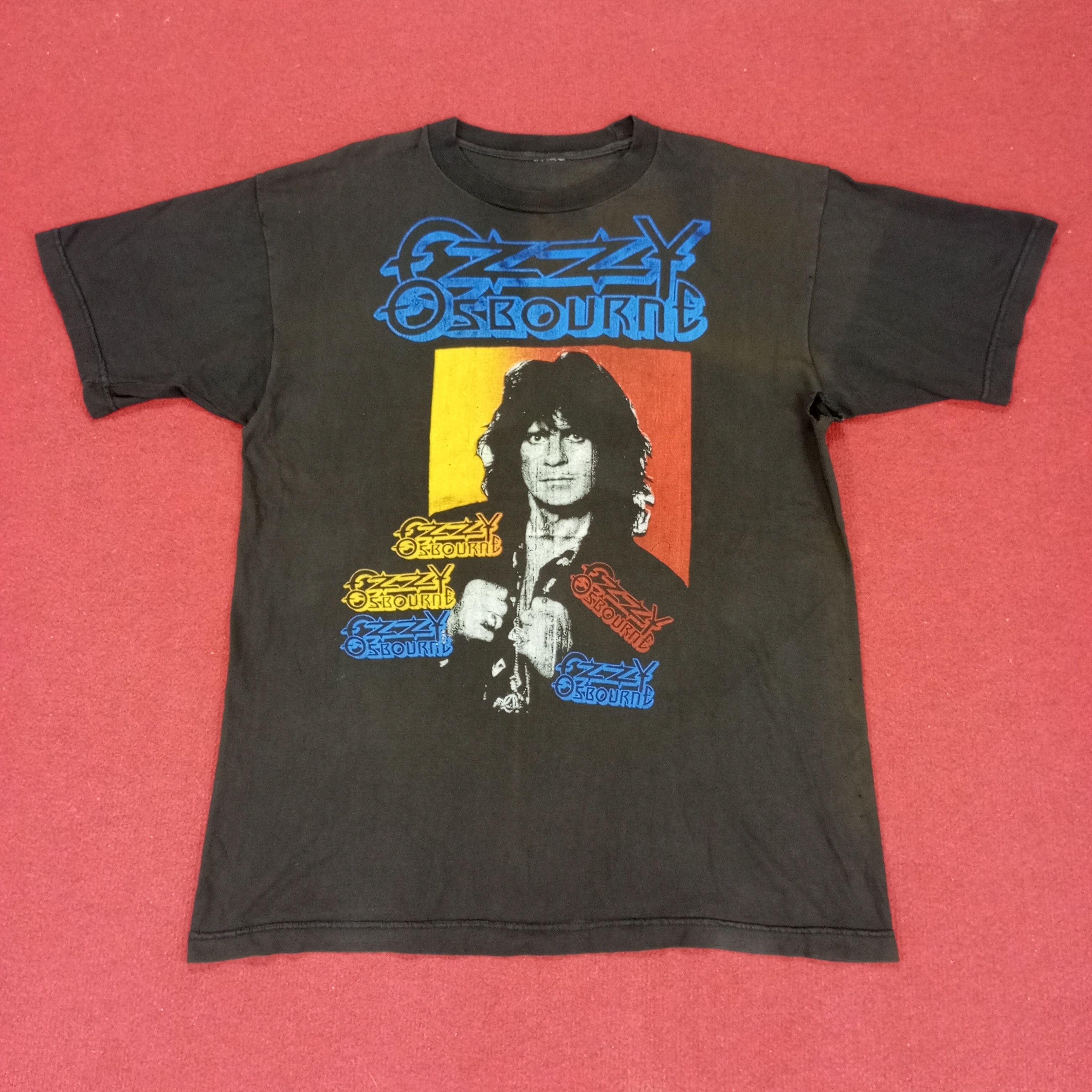 Band Tees × Ozzy Osbourne × Vintage Vintage Ozzy Osbourne Rock Band Tour Tshirt Phototees Style Size US L / EU 52-54 / 3 - 1 Thumbnail