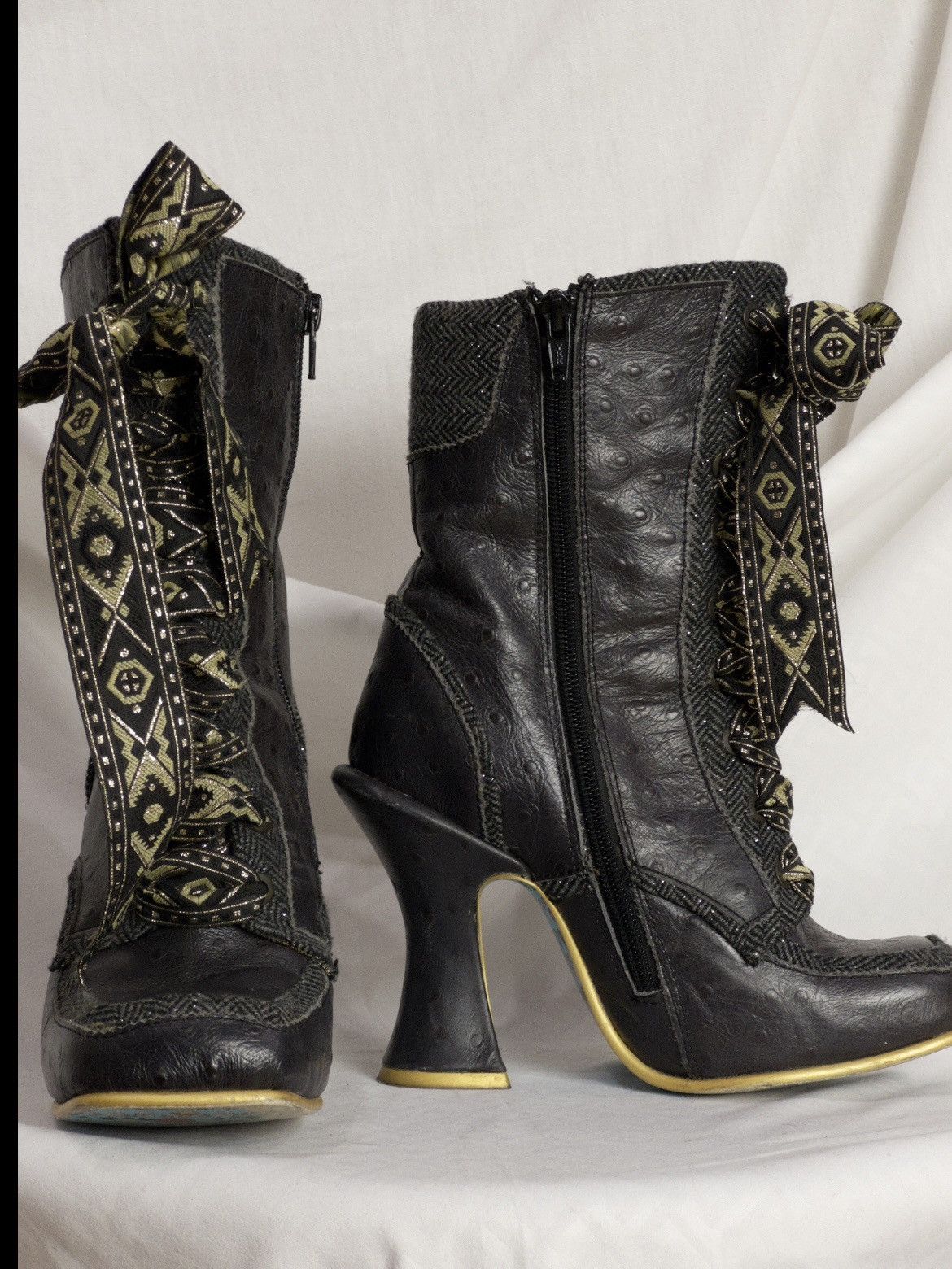 Vintage RARE Irregular Choice Victorian lace-up boots in dark purple Size US 7 / IT 37 - 10 Thumbnail