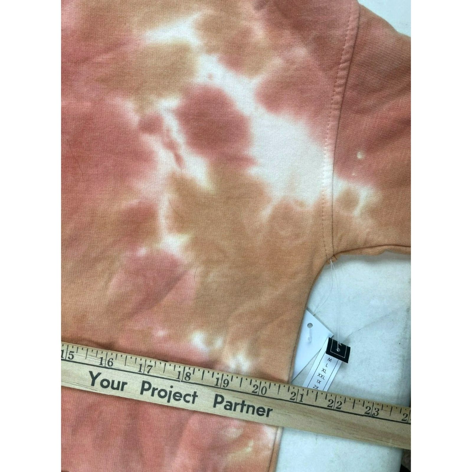 Vintage BP Sweatshirt Women's XS Pink Orange White Tie Dye Oversized Long Sleeve Crew Neck Pullover Modern Activewear Womens XS Sweatshirt Size XS / US 0-2 / IT 36-38 - 3 Thumbnail