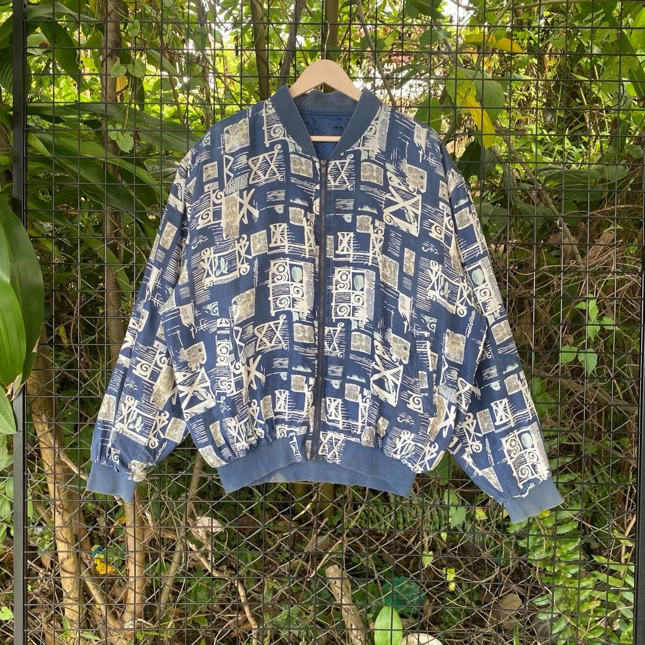 Japanese Brand × Vintage Vtg Japan Pure Silk Printed Zipper Jacket Size US XL / EU 56 / 4 - 1 Thumbnail
