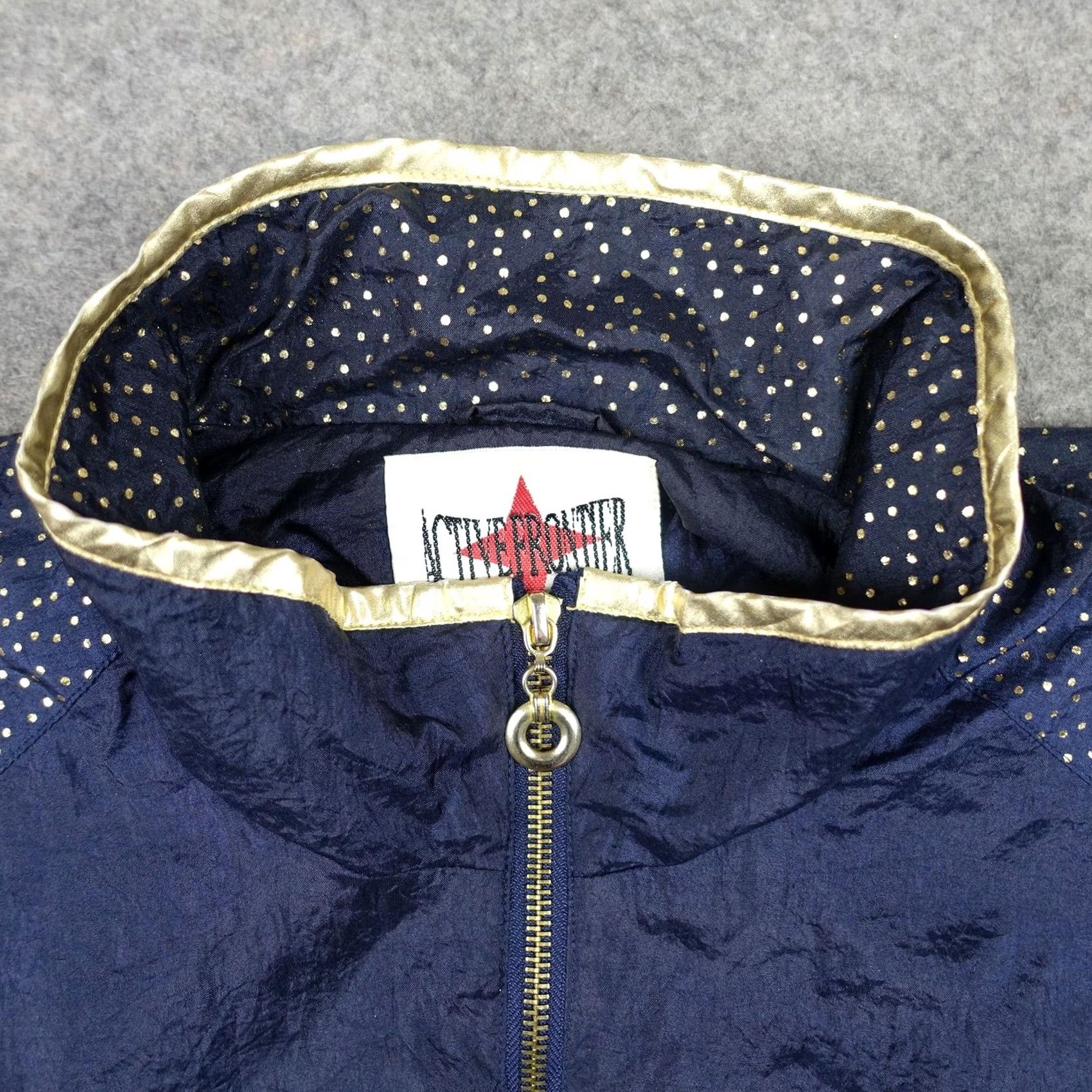Vintage VINTAGE Active Frontier Windbreaker Jacket Womens L Navy Gold Polka Dot 90s Windbreaker Jacket Womens L Navy Gold Polka Dot 90s Size L / US 10 / IT 46 - 2 Thumbnail