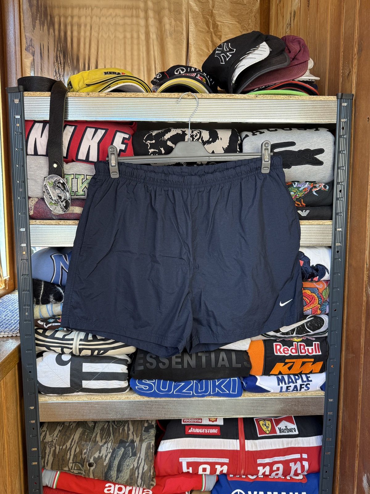 Nike Nike Vintage Shorts Y2K Size US 36 / EU 52 - 1 Thumbnail