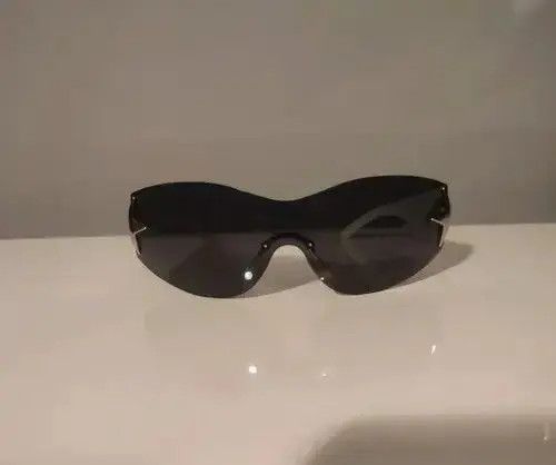 Japanese Brand Sunglasses with star vintage black white retro y2k unisex Size ONE SIZE - 2 Thumbnail
