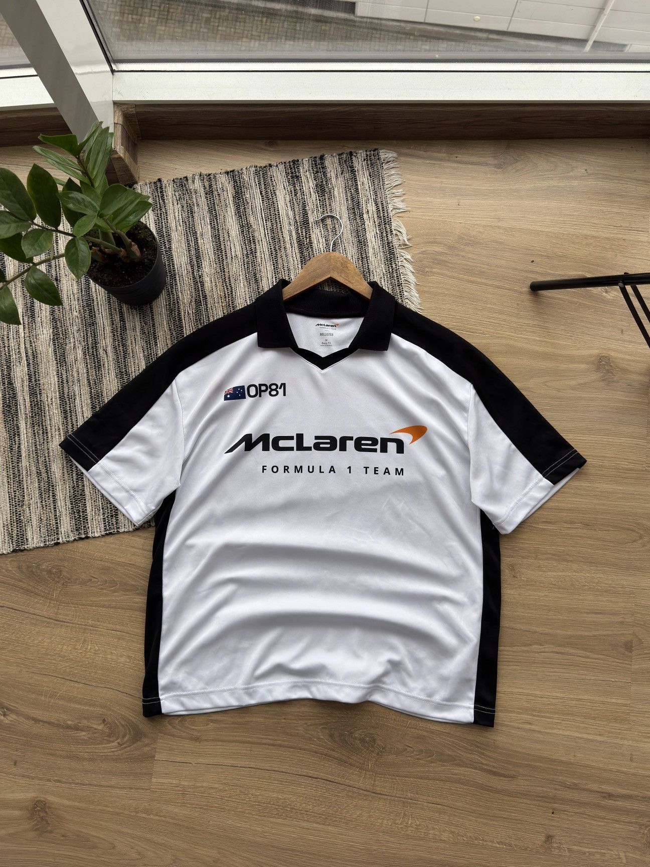 Malcolm McLaren McLaren Racing Formula 1 Team Big Logo Jerseys Box Fit Shirt Size US M / EU 48-50 / 2 - 1 Thumbnail