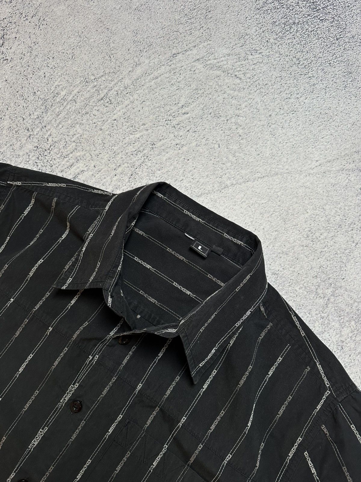 Oakley Vintage 00s Oakley Monogram Shirt Size US L / EU 52-54 / 3 - 6 Thumbnail