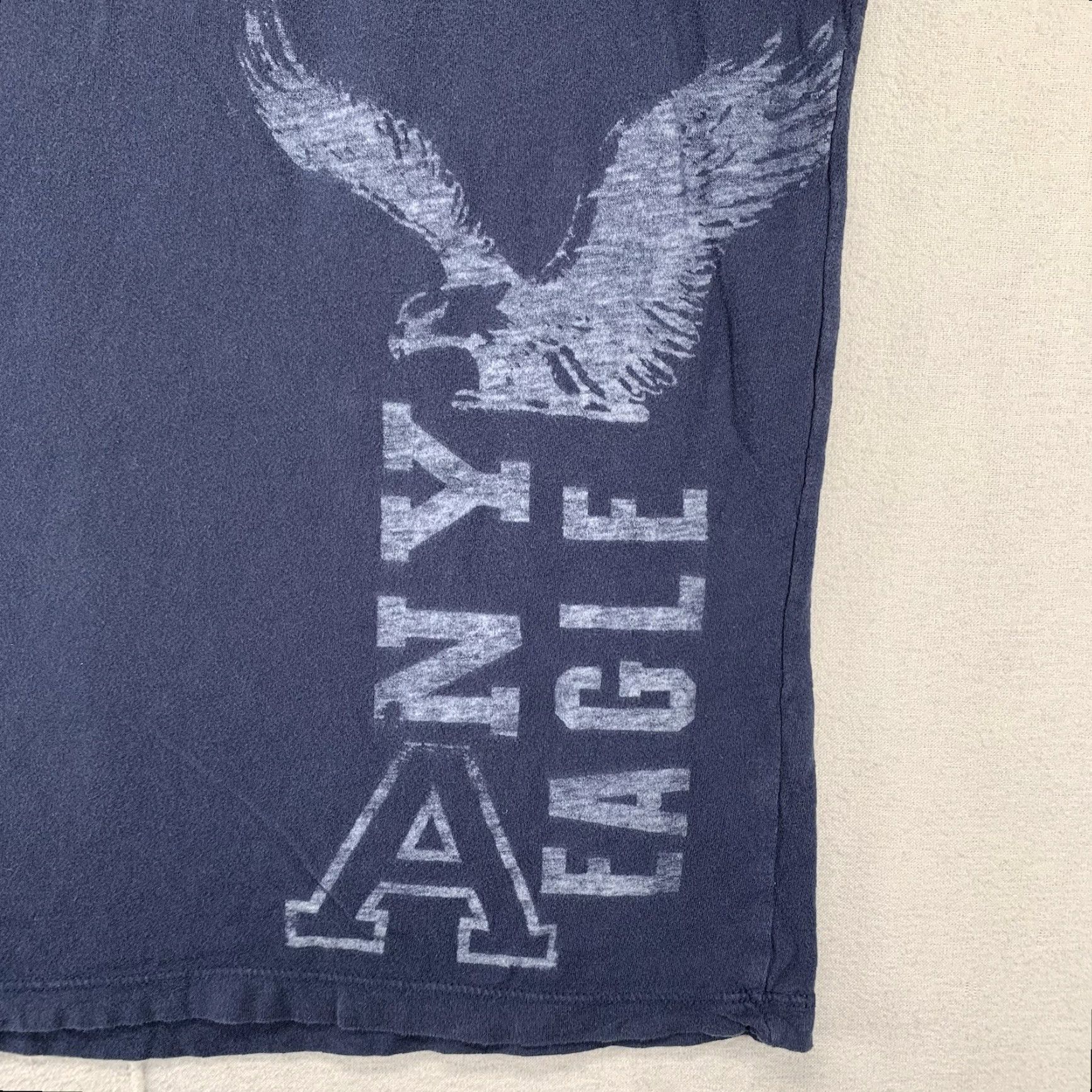 American Eagle Outfitters American Eagle Outfitters Mens T-Shirt Medium Blue Athletic Front Logo 2009 Graphic Print Crew Neck Short Sleeve Cotton Mens Size US M / EU 48-50 / 2 - 4 Thumbnail
