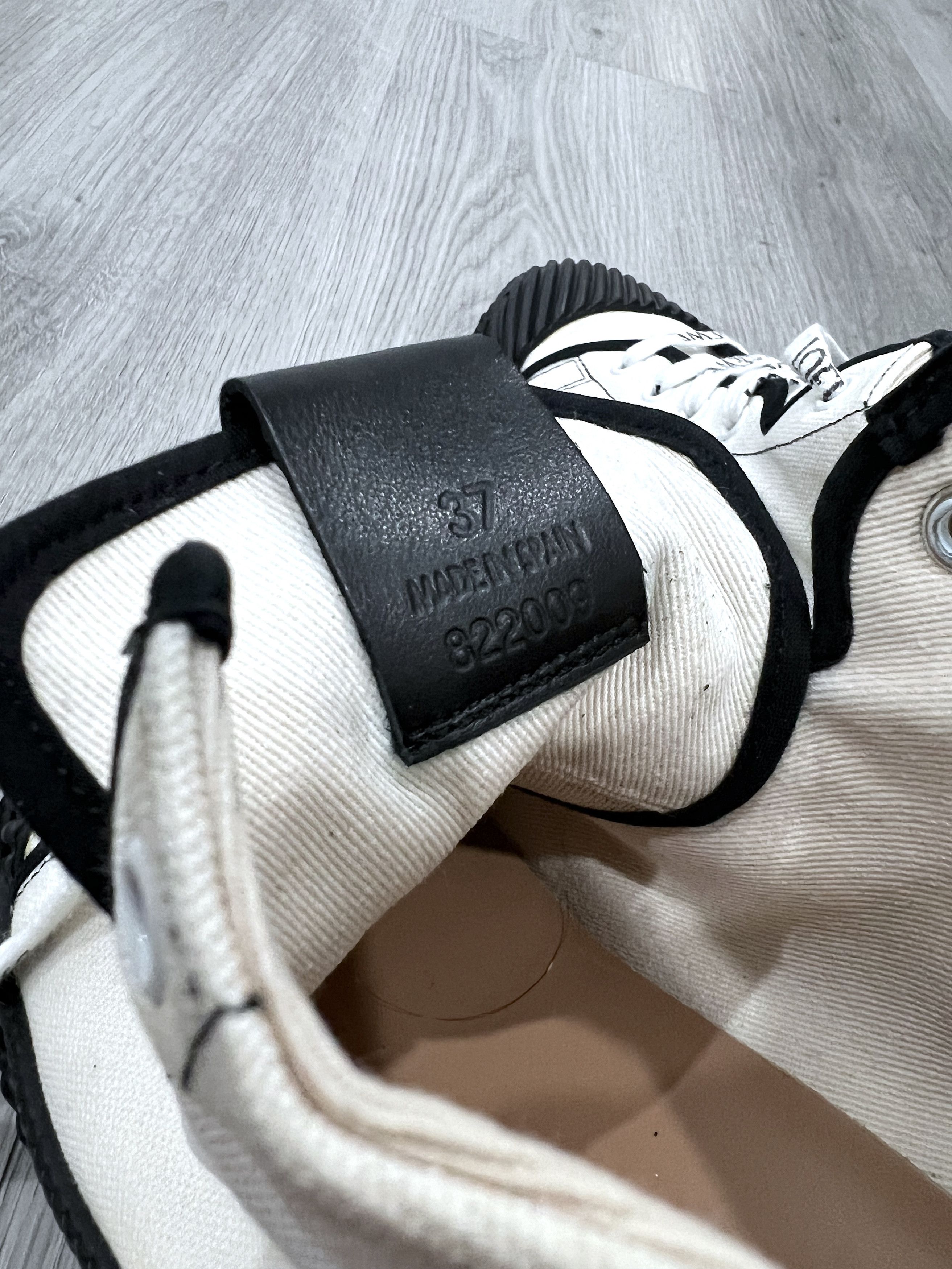 Loewe LOEWE High Top Sneakers 822009 Size US 7 / IT 37 - 7 Thumbnail