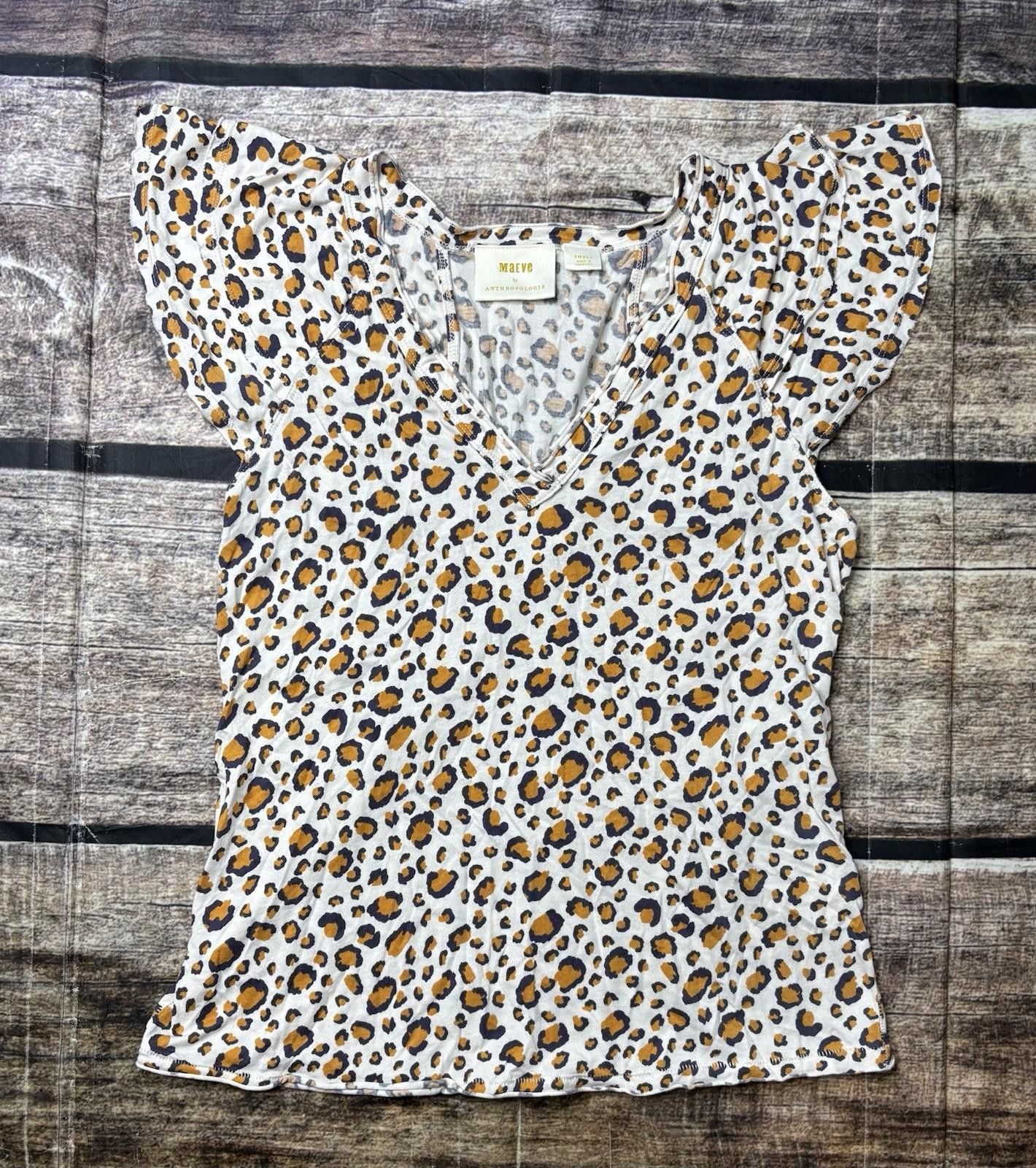 Anthropologie Maeve Anthropologie Top Women's Small Leopard Flutter Sleeve Size S / US 4 / IT 40 - 1 Thumbnail