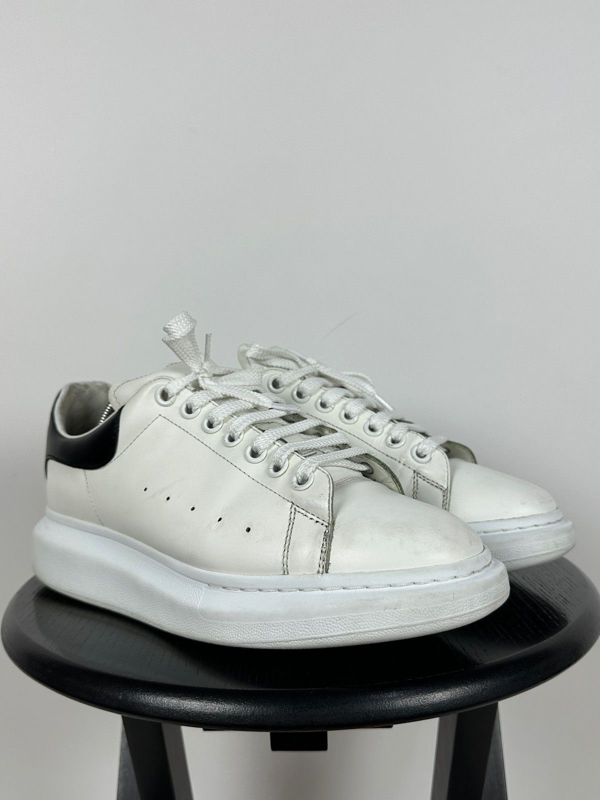 Alexander McQueen Alexander McQueen Oversized White Leather Sneakers Size US 9.5 / EU 42-43 - 10 Thumbnail
