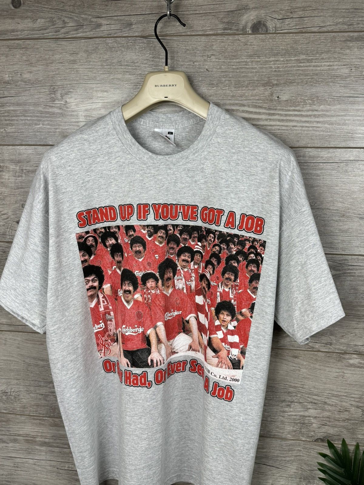 Vintage VINTAGE SHIRT 2000 WE 8 SCOUSERS STAND UP IF YOU HAVE A JOB Size US XL / EU 56 / 4 - 4 Thumbnail