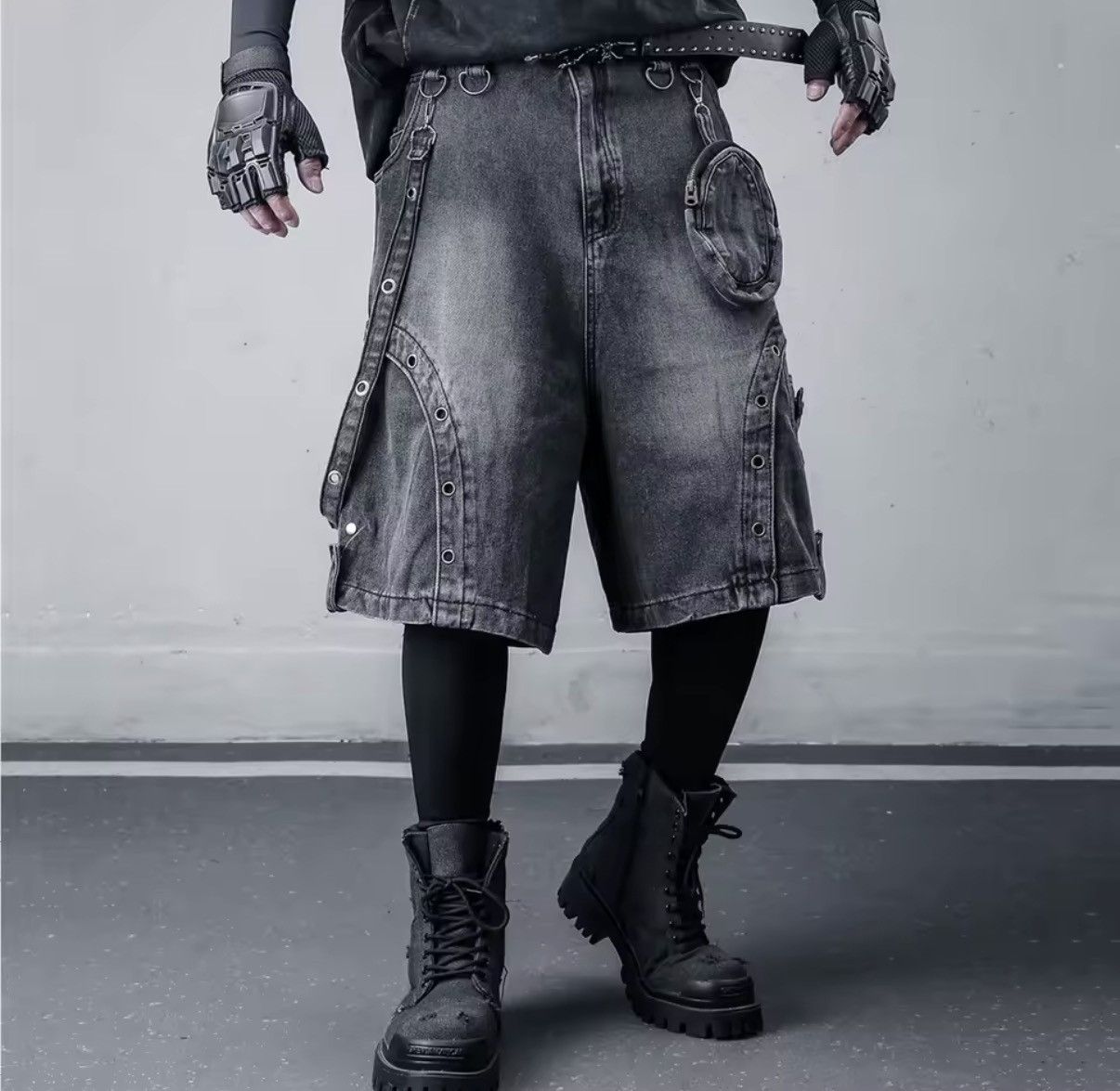 Other Punk Streetwear Cargo Multi Pockets Denim Shorts Size US 32 / EU 48 - 6 Thumbnail