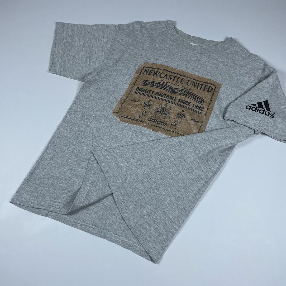 Adidas × Vintage Vintage Adidas Newcastle United Soccer T-Shirt Size US M / EU 48-50 / 2 - 5 Thumbnail