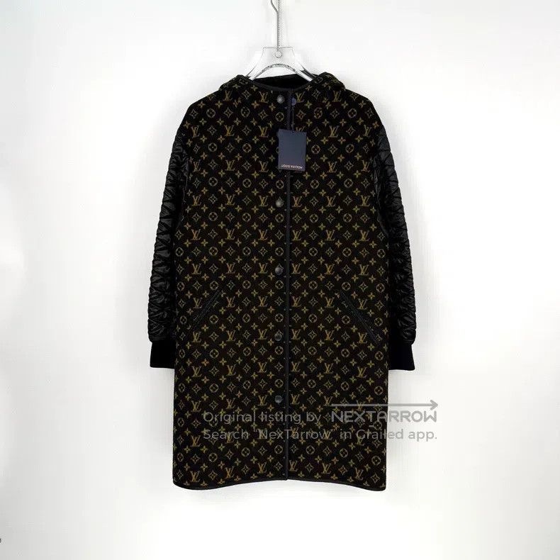 Louis Vuitton Louis Vuitton Black and yellow full logo patchwork design Size XS / US 0-2 / IT 36-38 - 3 Thumbnail