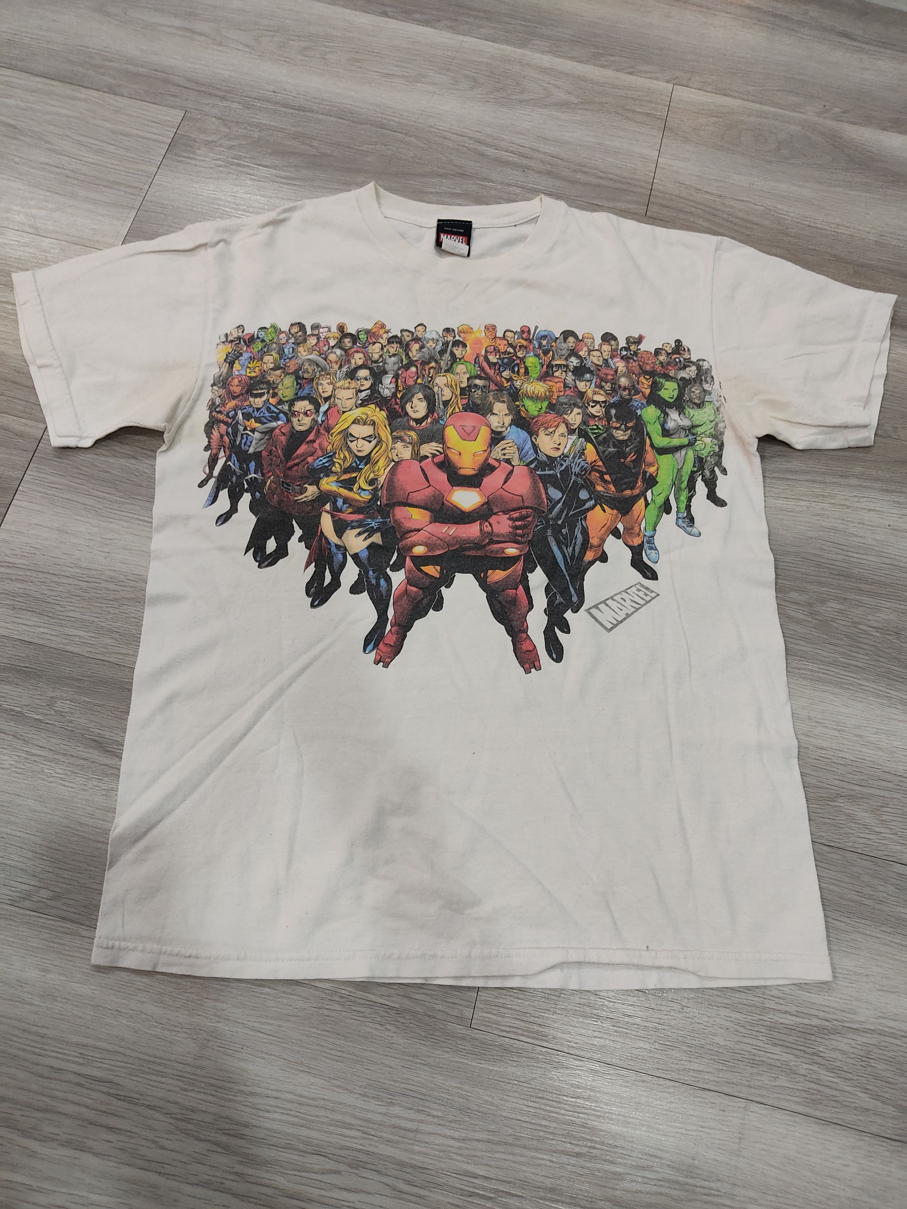 Mad Engine MARVEL COMICS UNIVERSE Size US M / EU 48-50 / 2 - 1 Thumbnail