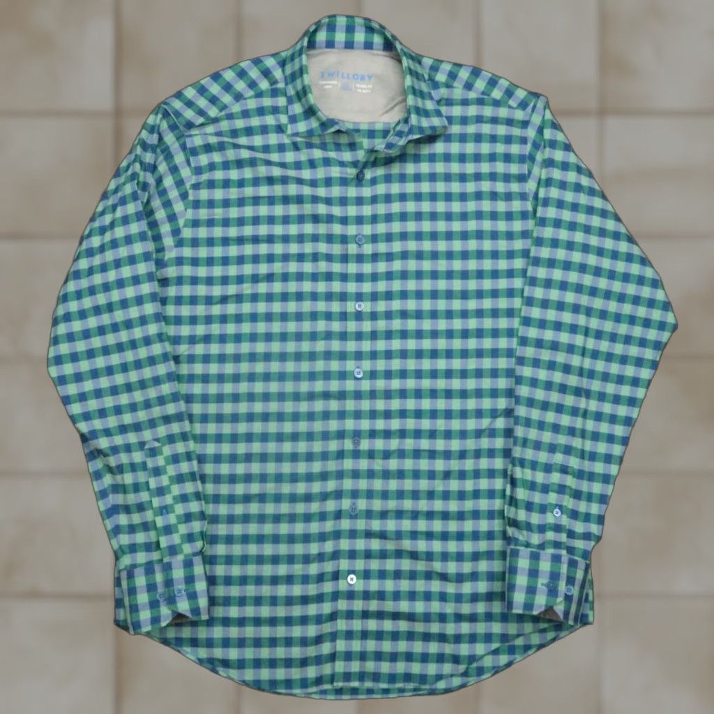Vintage Twillory Shirt Mens Large 16.5 Blue Gingham Long Sleeve Dress Shirt Casual Workwear Business Formal Comfort Size US L / EU 52-54 / 3 - 1 Thumbnail