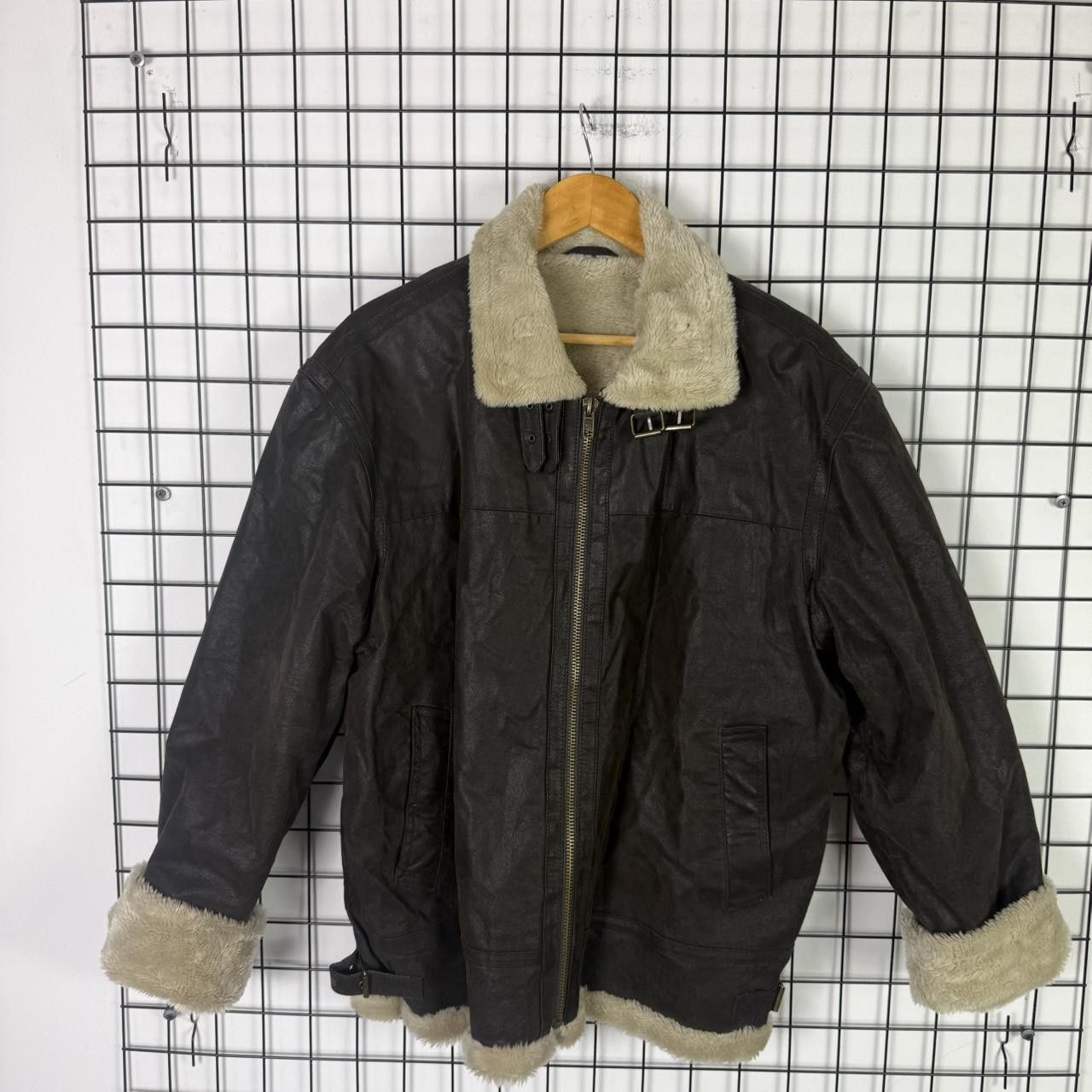 Vintage Vintage Real Leather Sherling Jacket Brown Military Size US L / EU 52-54 / 3 - 4 Thumbnail