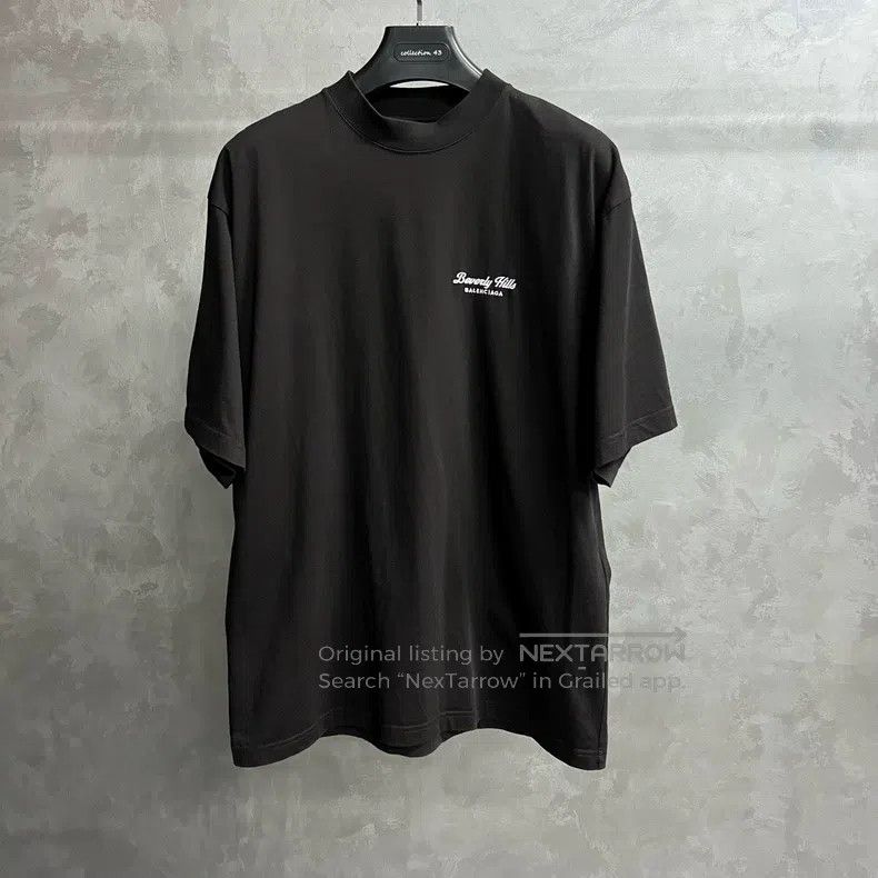 Balenciaga Balenciaga Black Letter Printed Straight Leg Short Sleeve Size US M / EU 48-50 / 2 - 1 Thumbnail