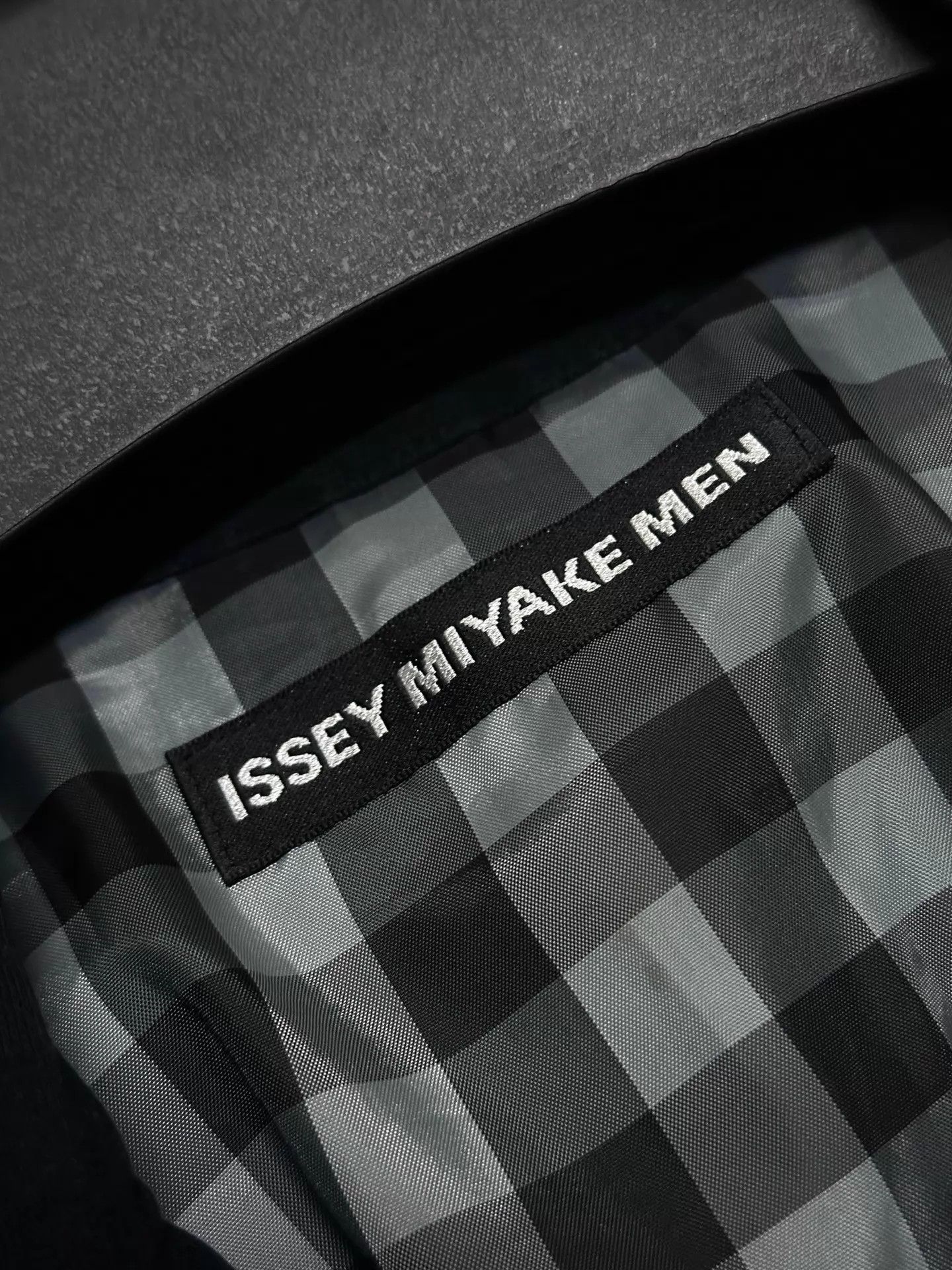 Issey Miyake Issey Miyake 2000s Early Pleated Jacket Size US M / EU 48-50 / 2 - 6 Thumbnail