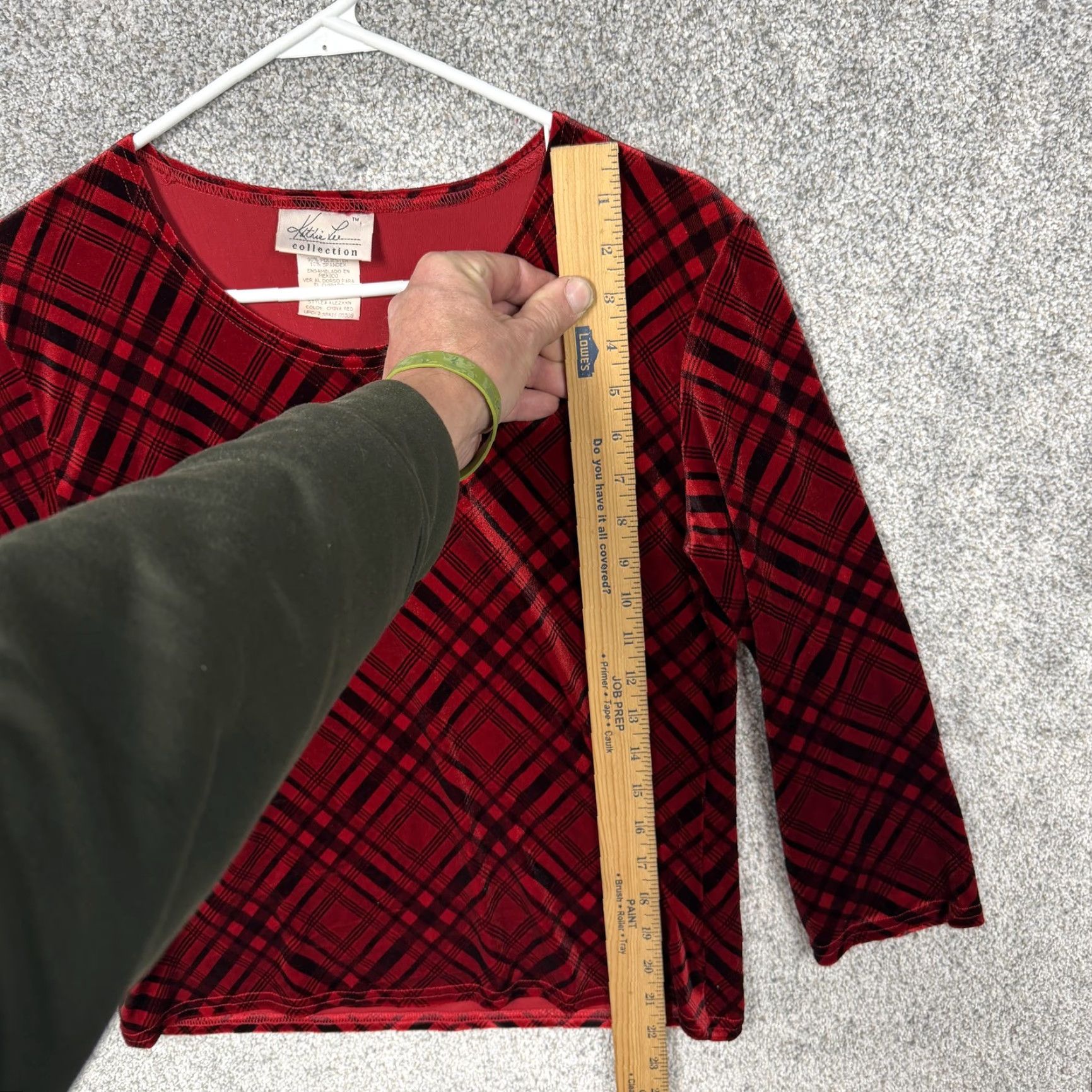 Lee VINTAGE Kathie Lee Collection Velour Outfit Set Women S China Red Plaid 2 Piece Sweater Skirt Autumn Winter 3/4 Sleeve Mens? Ladies? Size 28" / US 6 / IT 42 - 3 Thumbnail