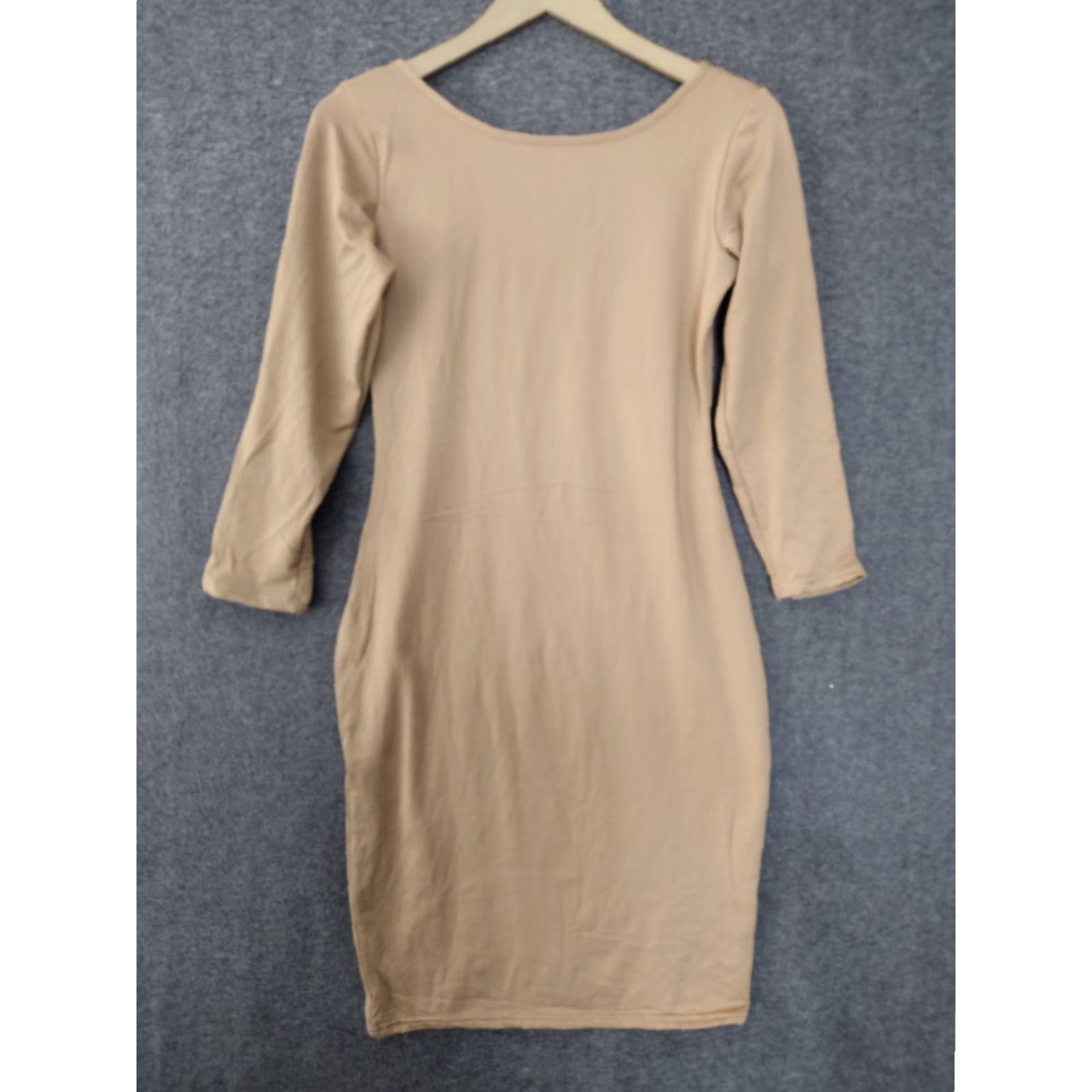 Vintage Scoop Neck Women's Seamless 3/4 Sleeve Bodycon Dress L Beige Size L / US 10 / IT 46 - 2 Thumbnail