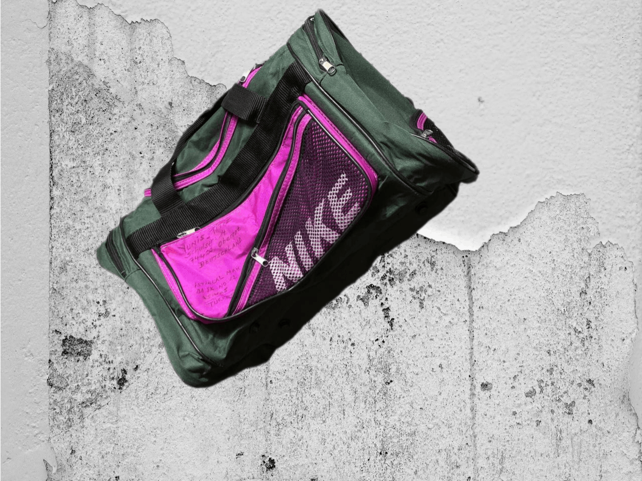 Nike × Vintage Vintage Nike Backpack Y2K Japanese Distressed 1990’s Size ONE SIZE - 1 Thumbnail
