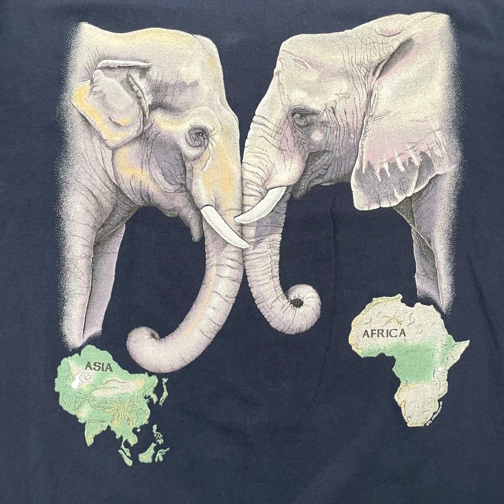Vintage VINTAGE Turner Originals Elephant Shirt Adult XL Blue Solid Graphic 90s Wildlife Mens Size US XL / EU 56 / 4 - 5 Thumbnail