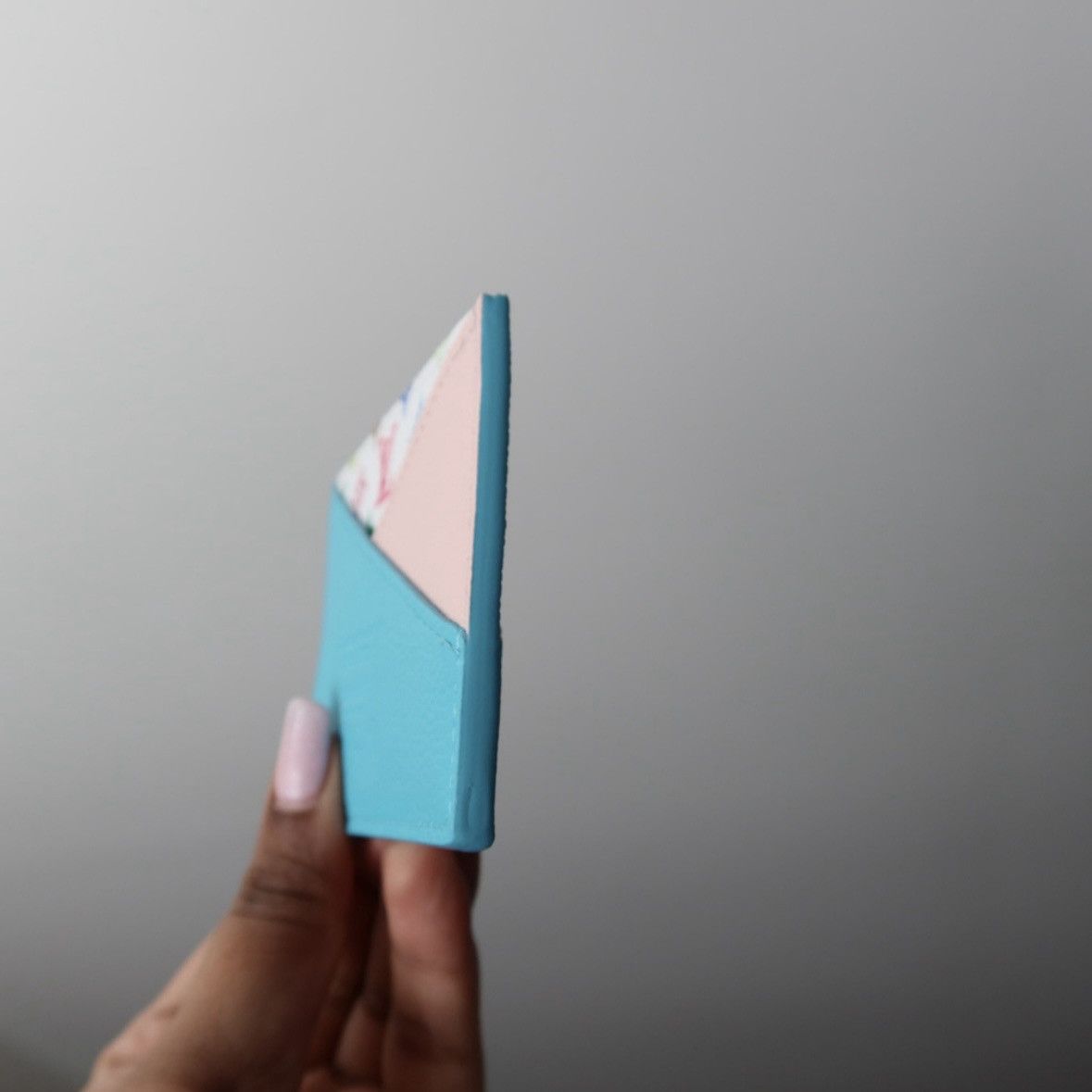 Louis Vuitton × Takashi Murakami Louis Vuitton LV × TM Criss-Cross Card Holder Size ONE SIZE - 12 Thumbnail
